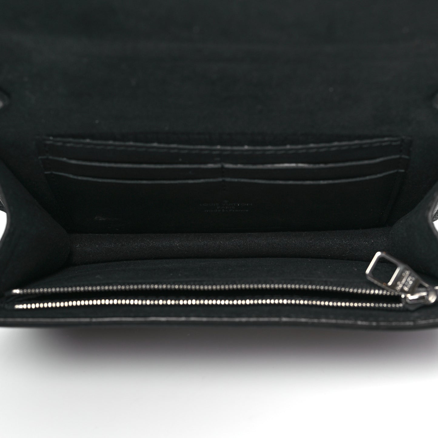 Reverse Monogram Giant Dauphine Bumbag