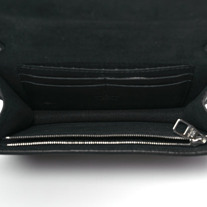 Louis Vuitton Reverse Monogram Giant Dauphine Bumbag 4 of 9