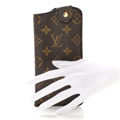 Louis Vuitton Monogram Sunglasses Case MM 2 of 12