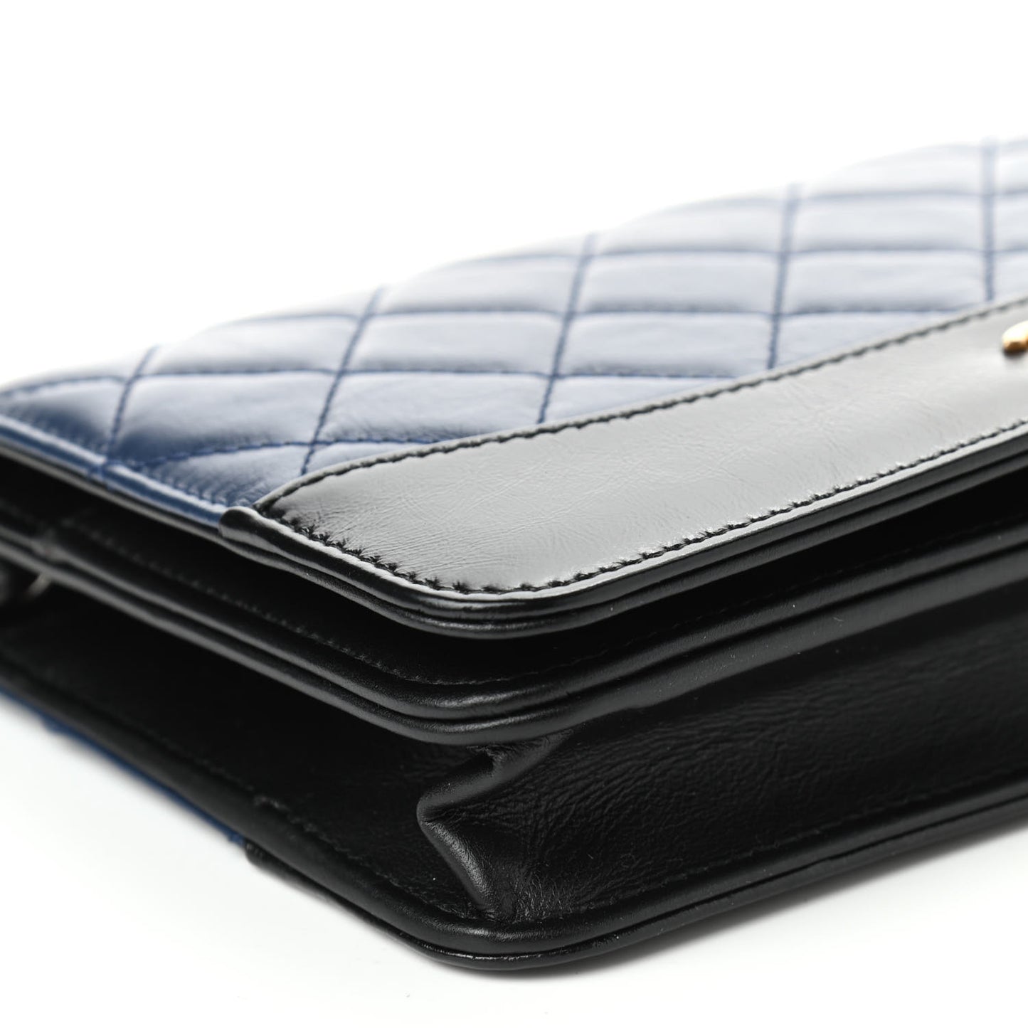 Aged Calfskin Quilted Gabrielle Wallet On Chain WOC Navy Black