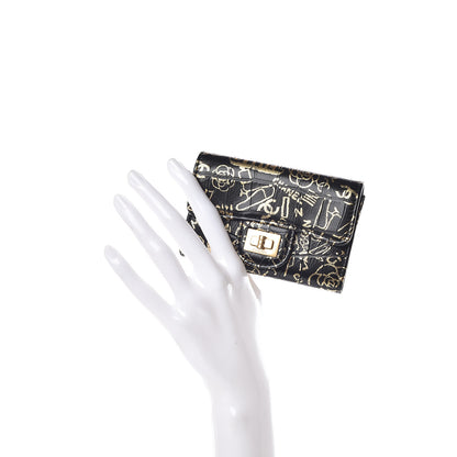 Chanel Calfskin Crocodile Embossed Graffiti 2.55 Cocodile Reissue Flap Card Holder Black Gold 2 of 10