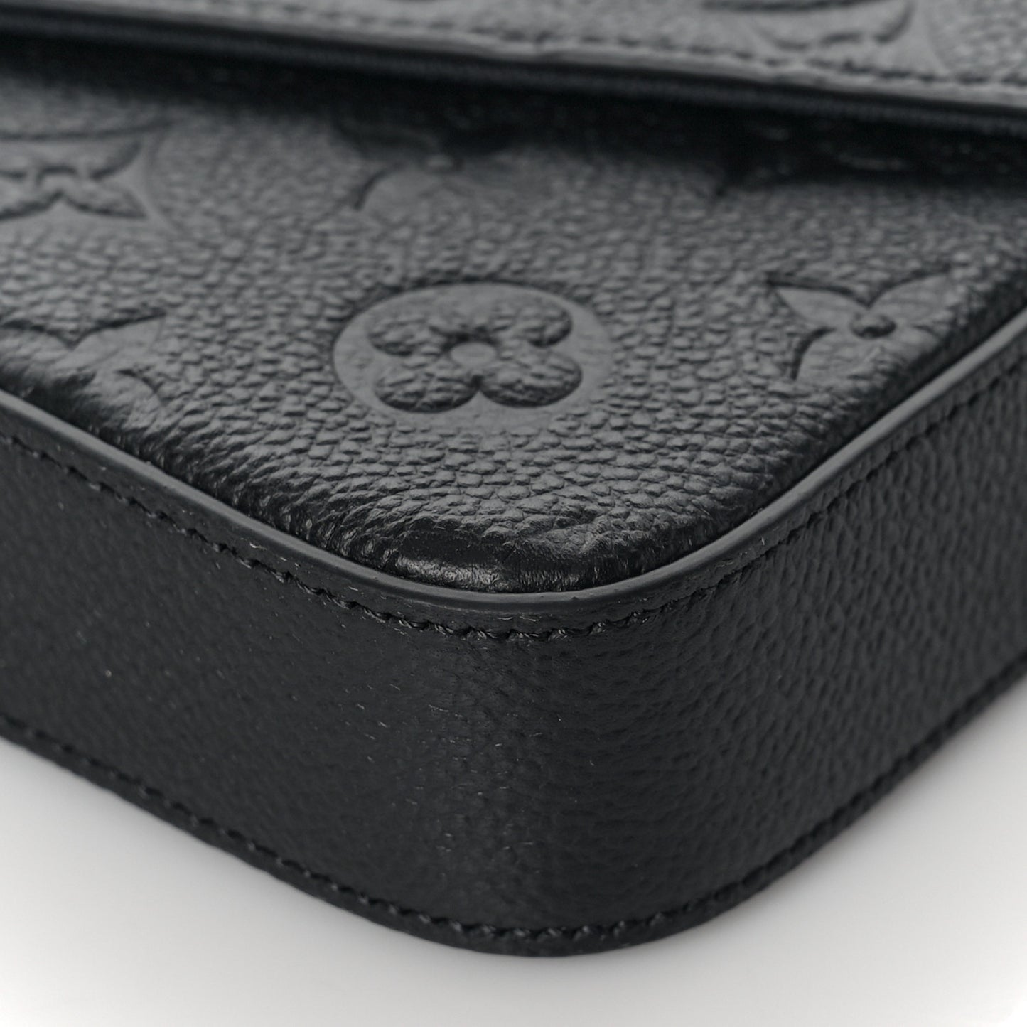 Empreinte Pochette Felicie Chain Wallet Black