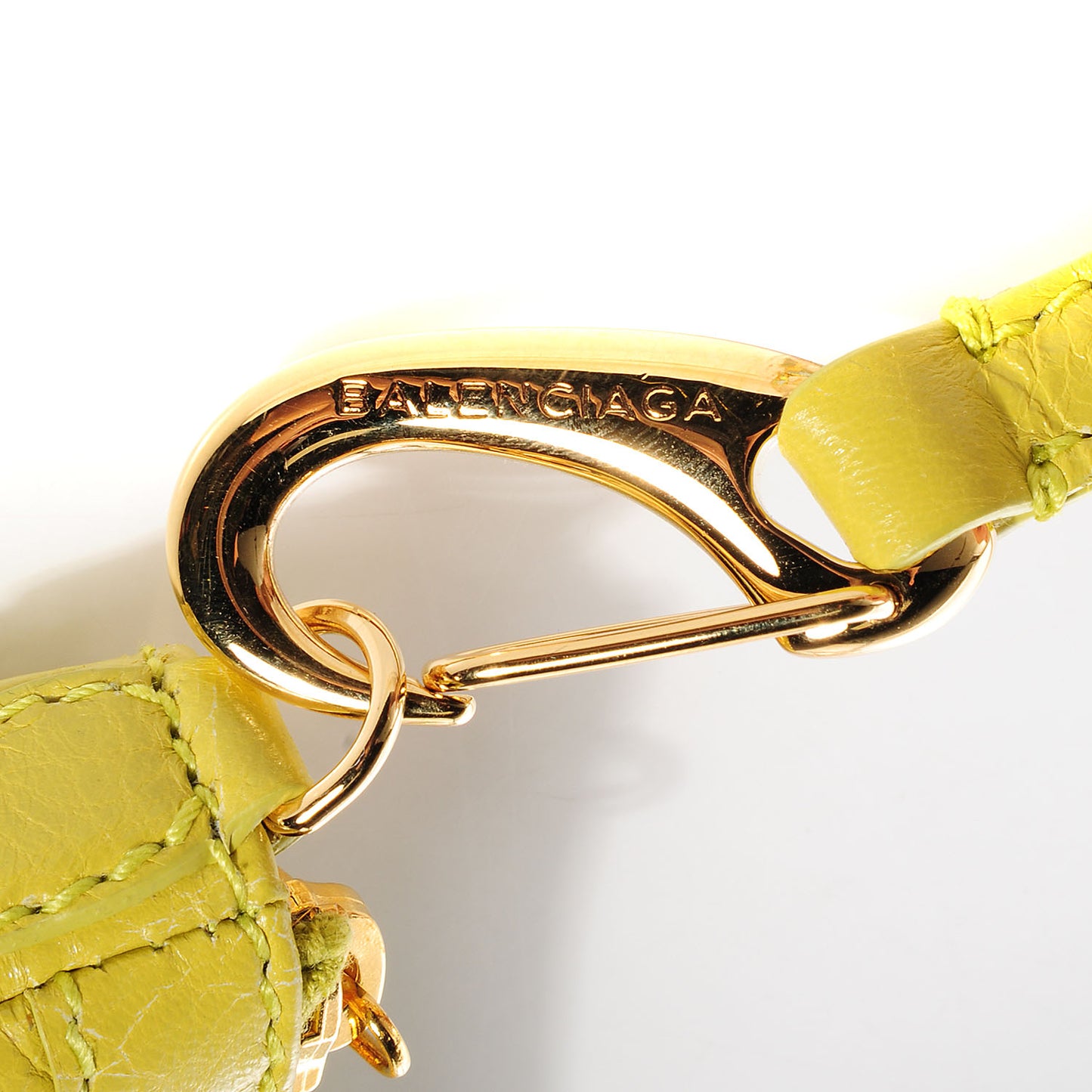 Agneau Arena Giant 12 Gold Hardware Flat Jaune Poussin