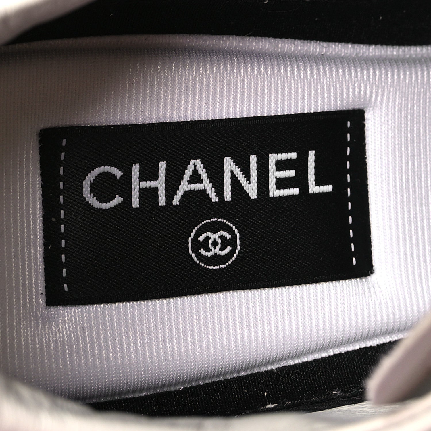 Chanel Shiny Calfskin Suede Quilted CC Logo Sneakers 40 White 9 of 10