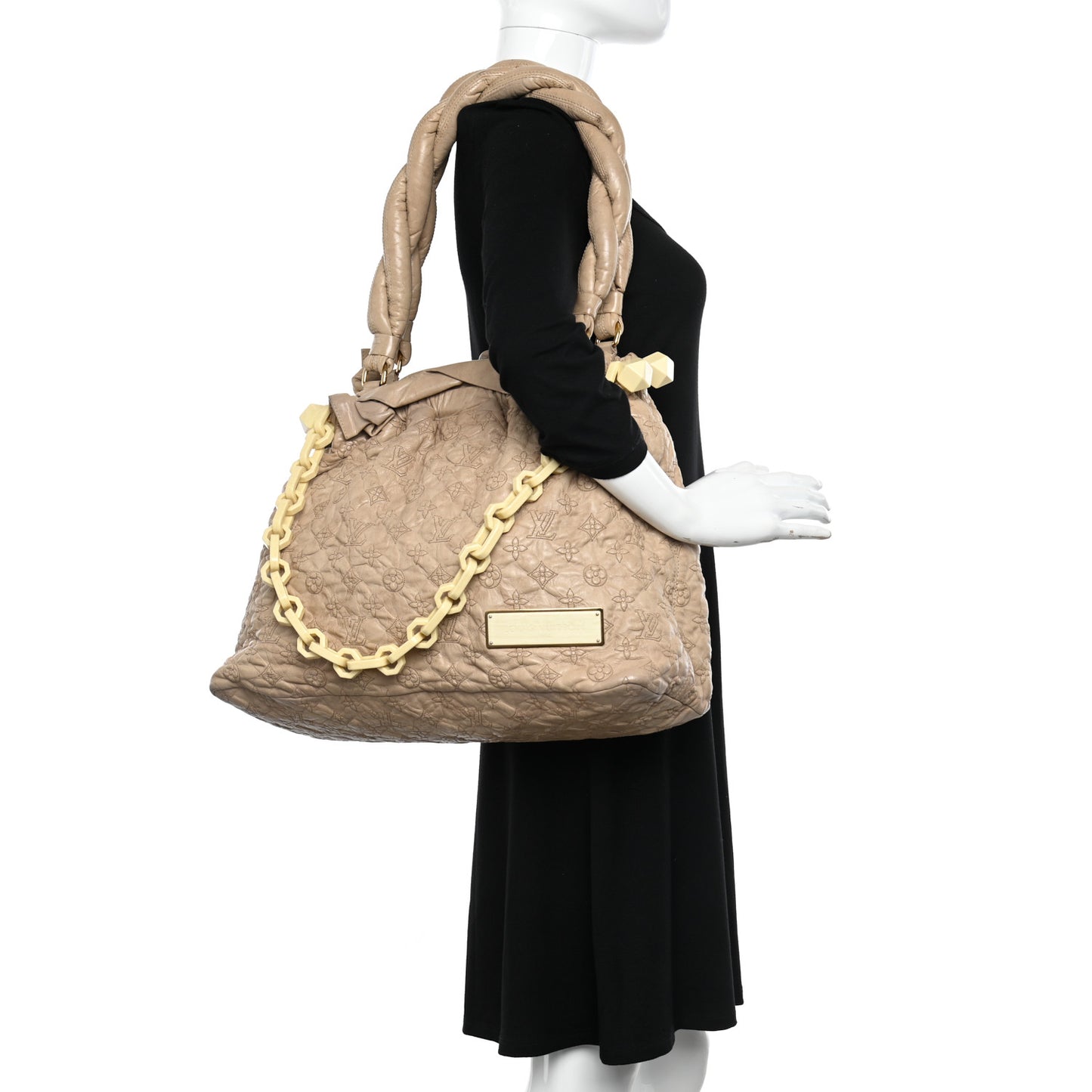 Lambskin Olympe Stratus GM Beige