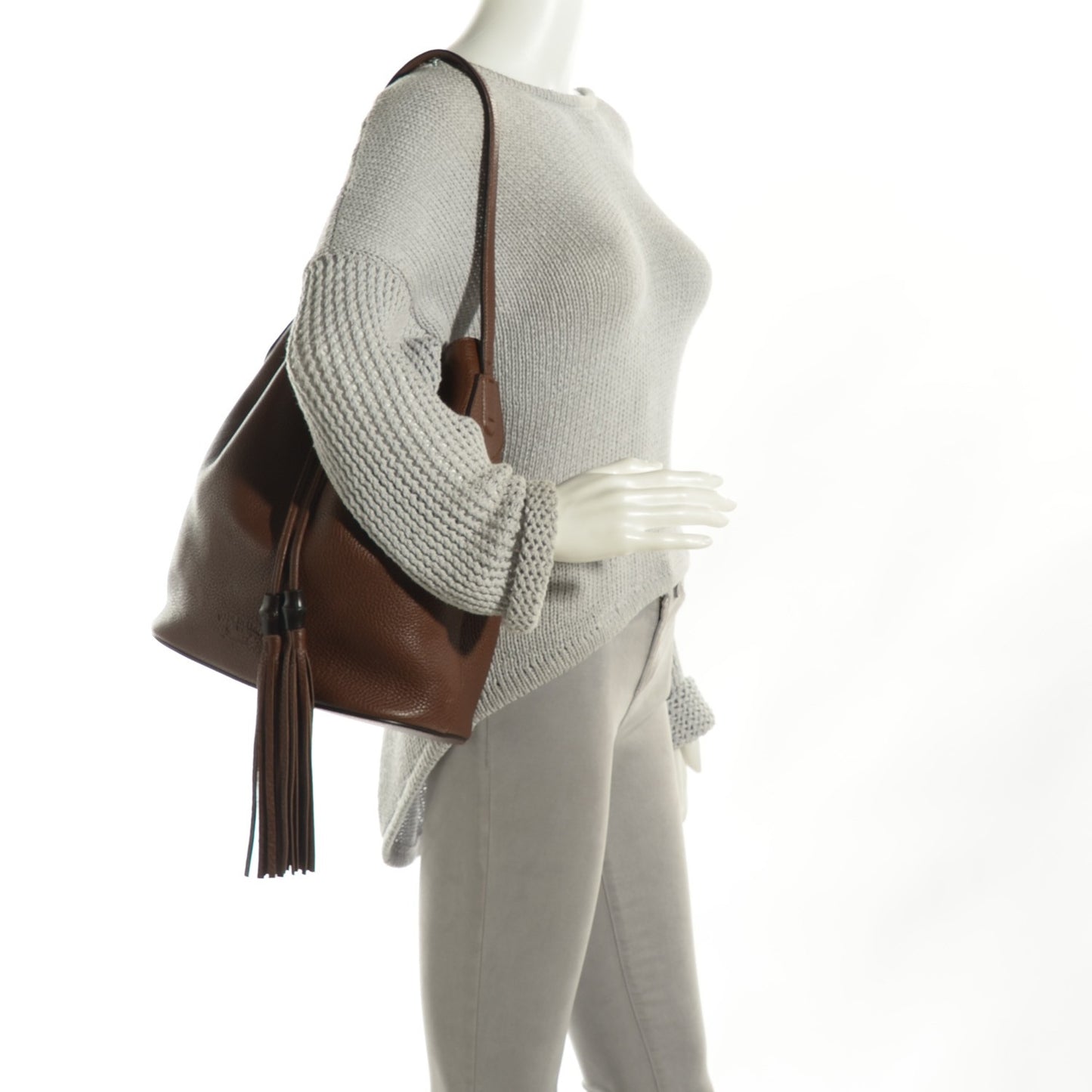 Calfskin Medium Lady Tassel Bucket Bag Nut Brown