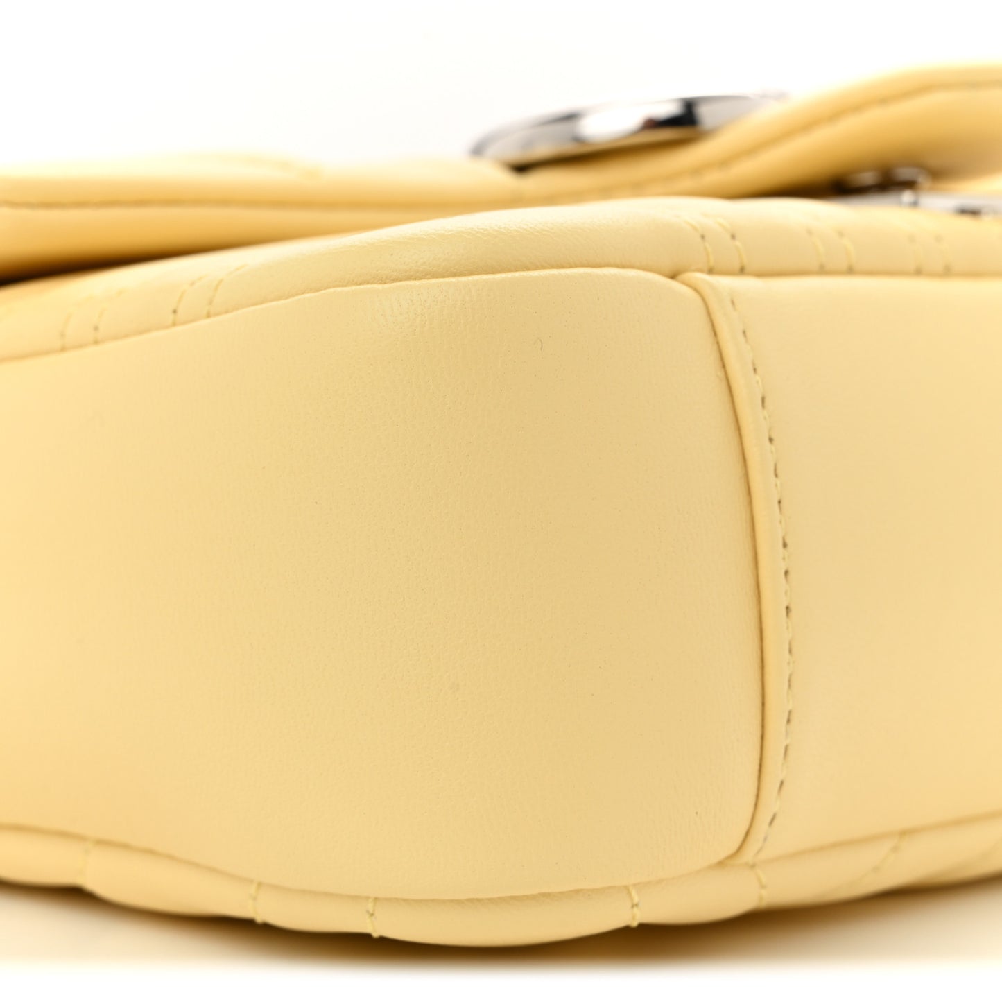 Lambskin Matelasse Small GG Marmont Shoulder Bag Yellow
