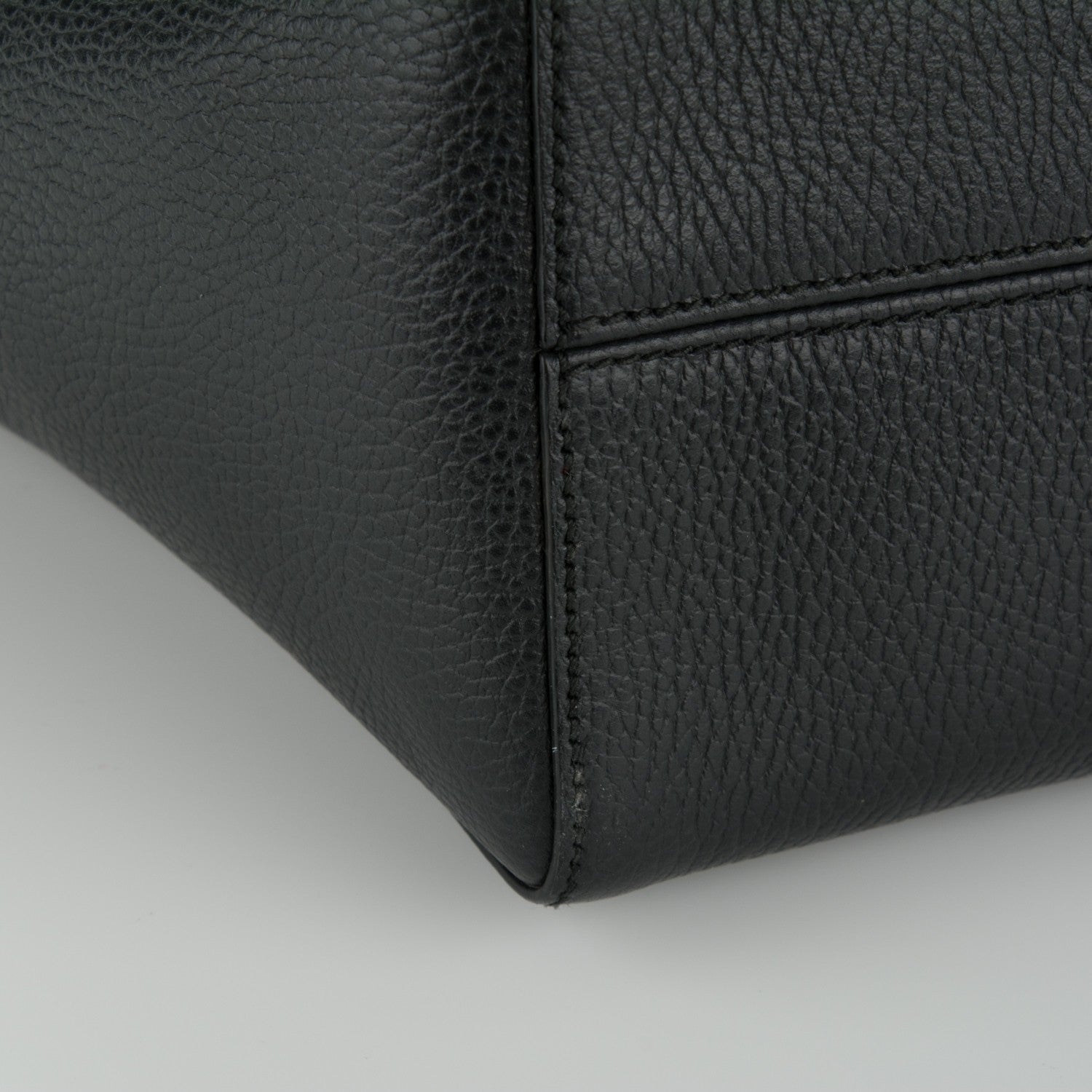Gucci Pebbled Calfskin Small Swing Tote Black 7 of 7