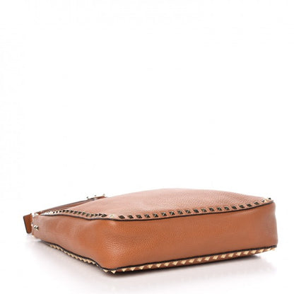 Valentino Garavani Pebbled Calfskin Large Rockstud Flip-Lock Messenger Bag Light Cuir 4 of 7