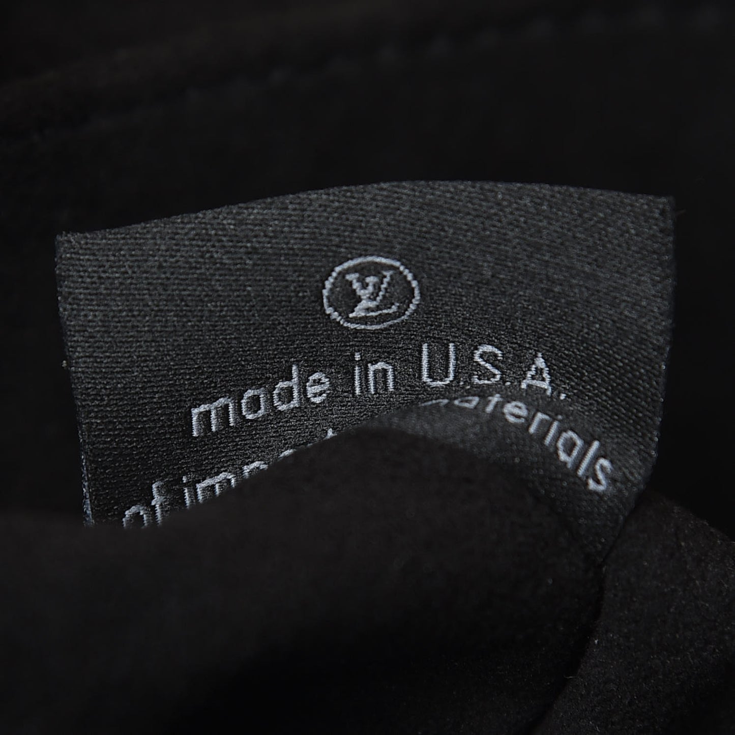 Reverse Monogram Pochette Metis