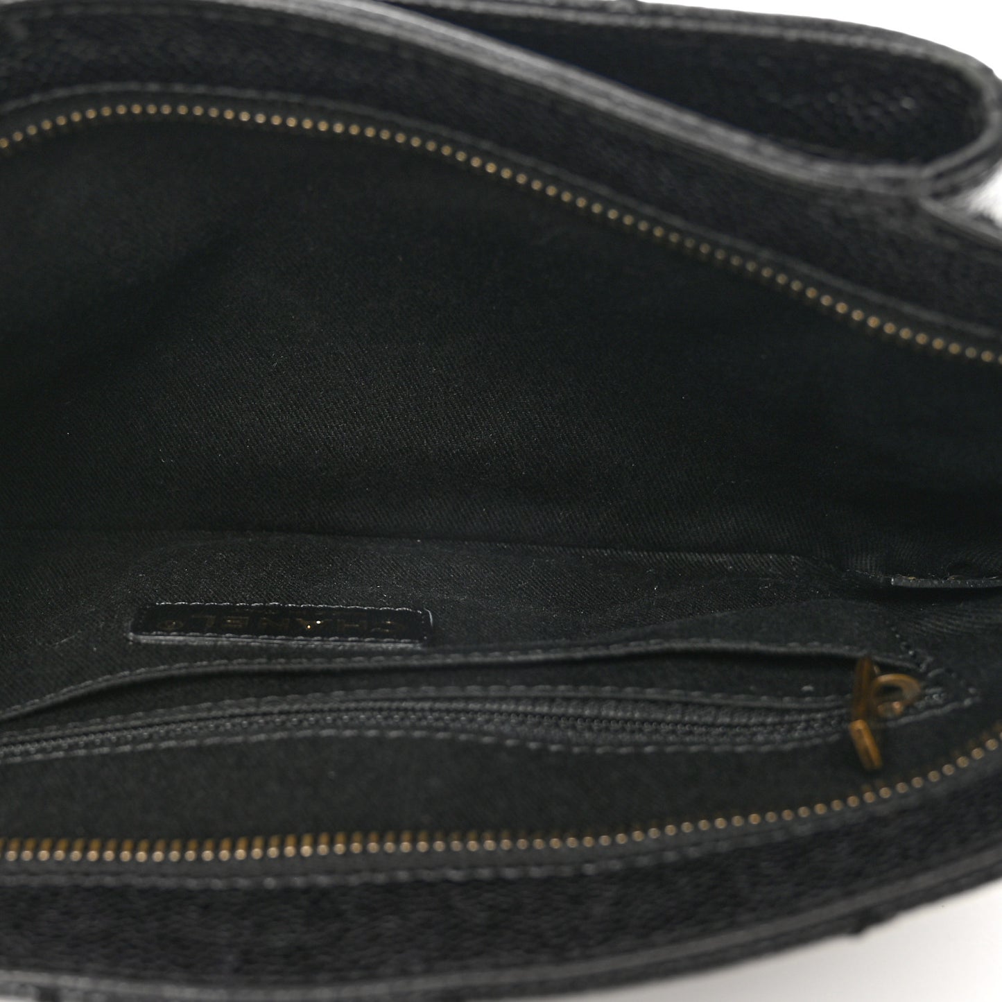 Caviar Quilted Coco Pleats Clutch Black
