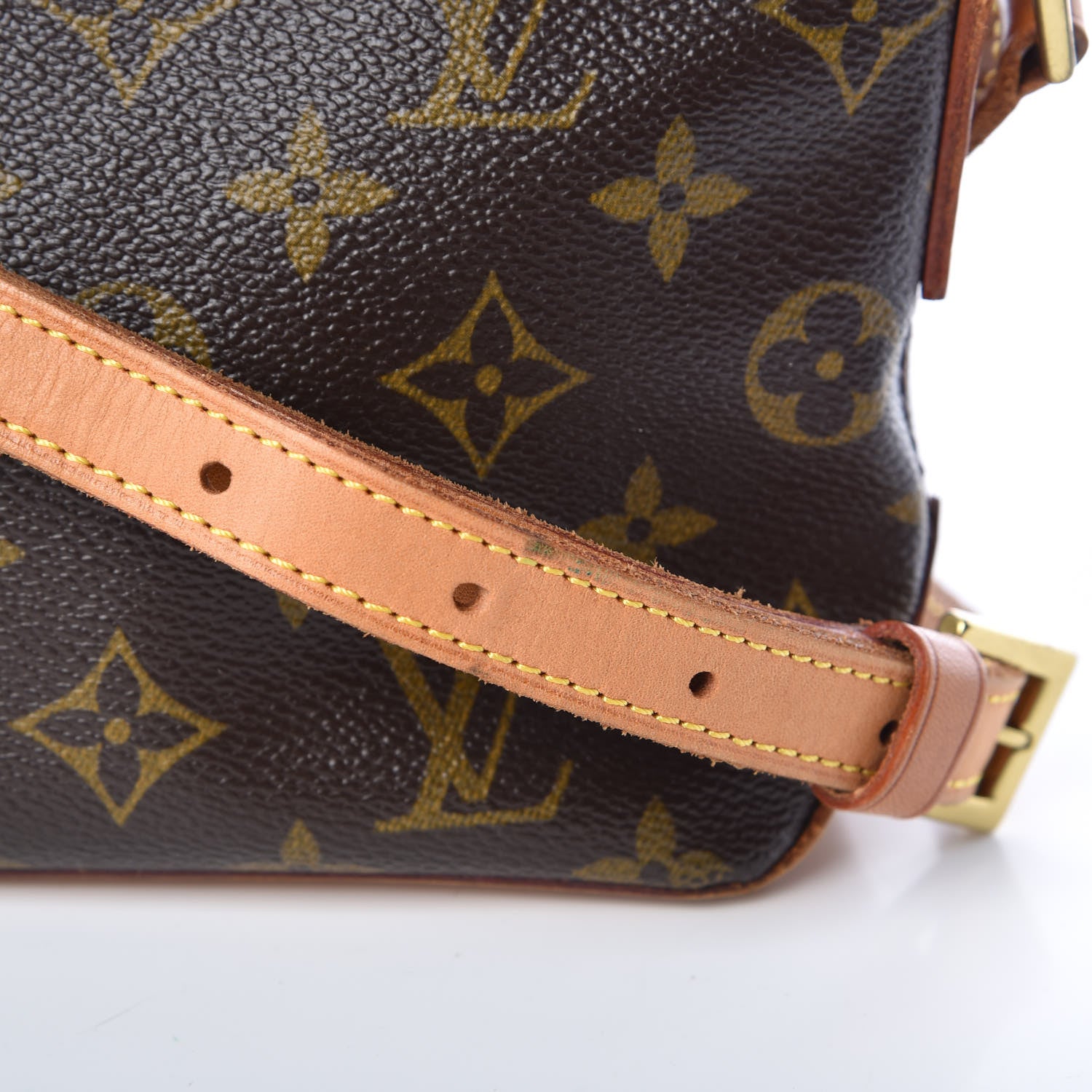 Louis Vuitton Monogram Trotteur 7 of 9