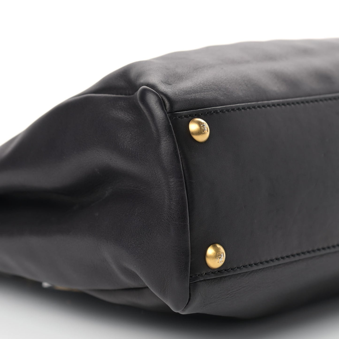 Vitello Saddle Medium Peekaboo Iconic Satchel Black