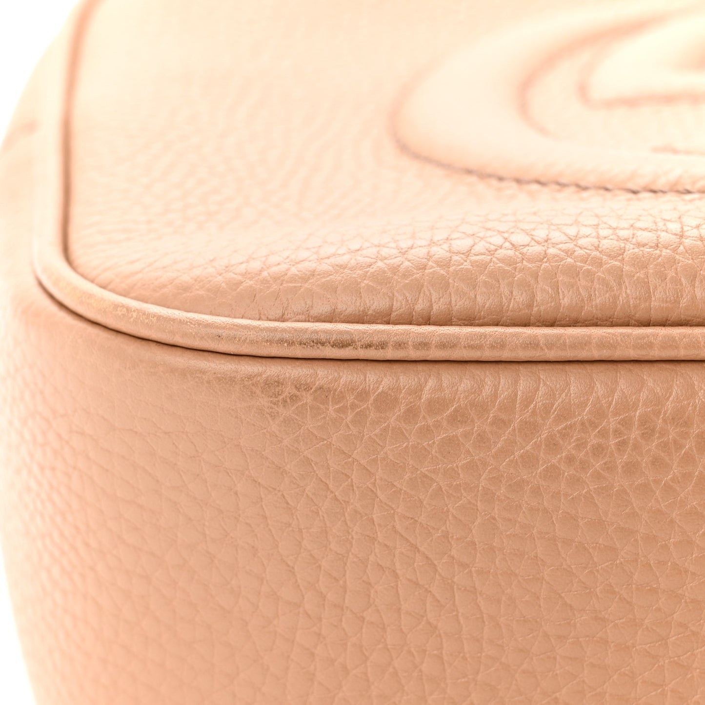 Pebbled Calfskin Small Soho Disco Bag Camelia