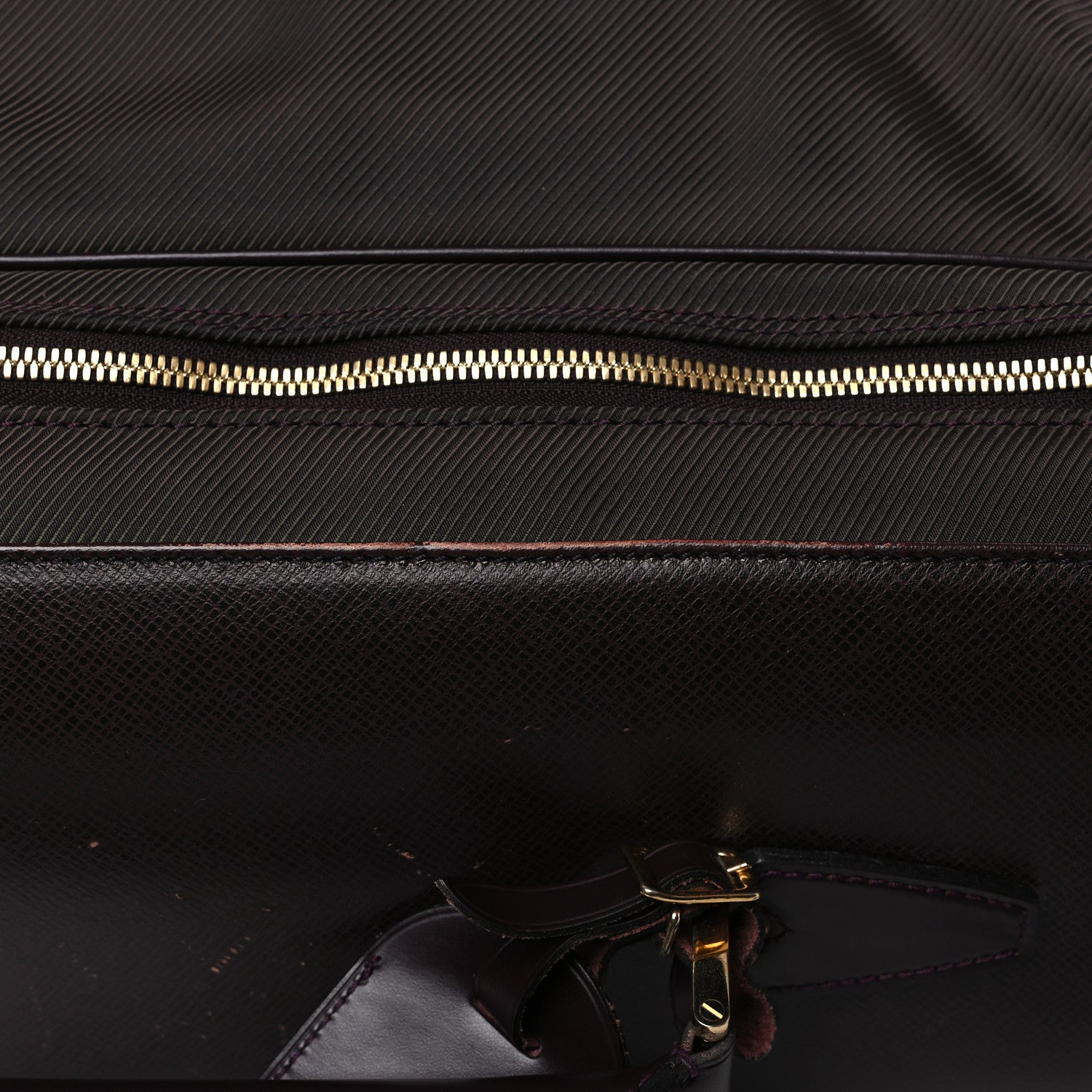 Louis Vuitton Taiga 7 Hanger Garment Carrier Brown 9 of 12