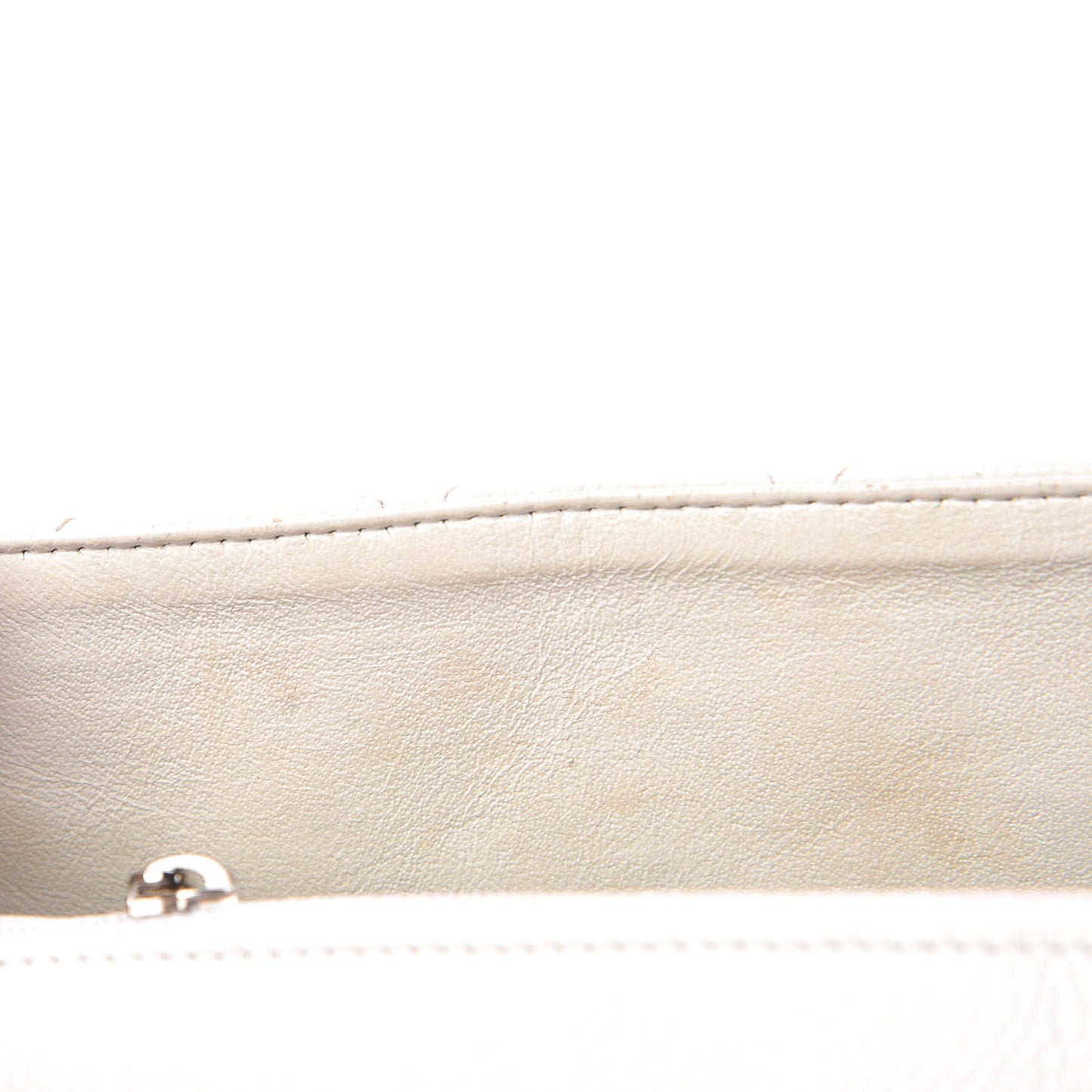 Caviar Quilted Jumbo Single Flap White