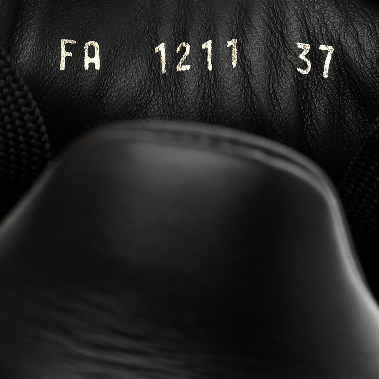 Calfskin Time Out Sneakers 37 Black