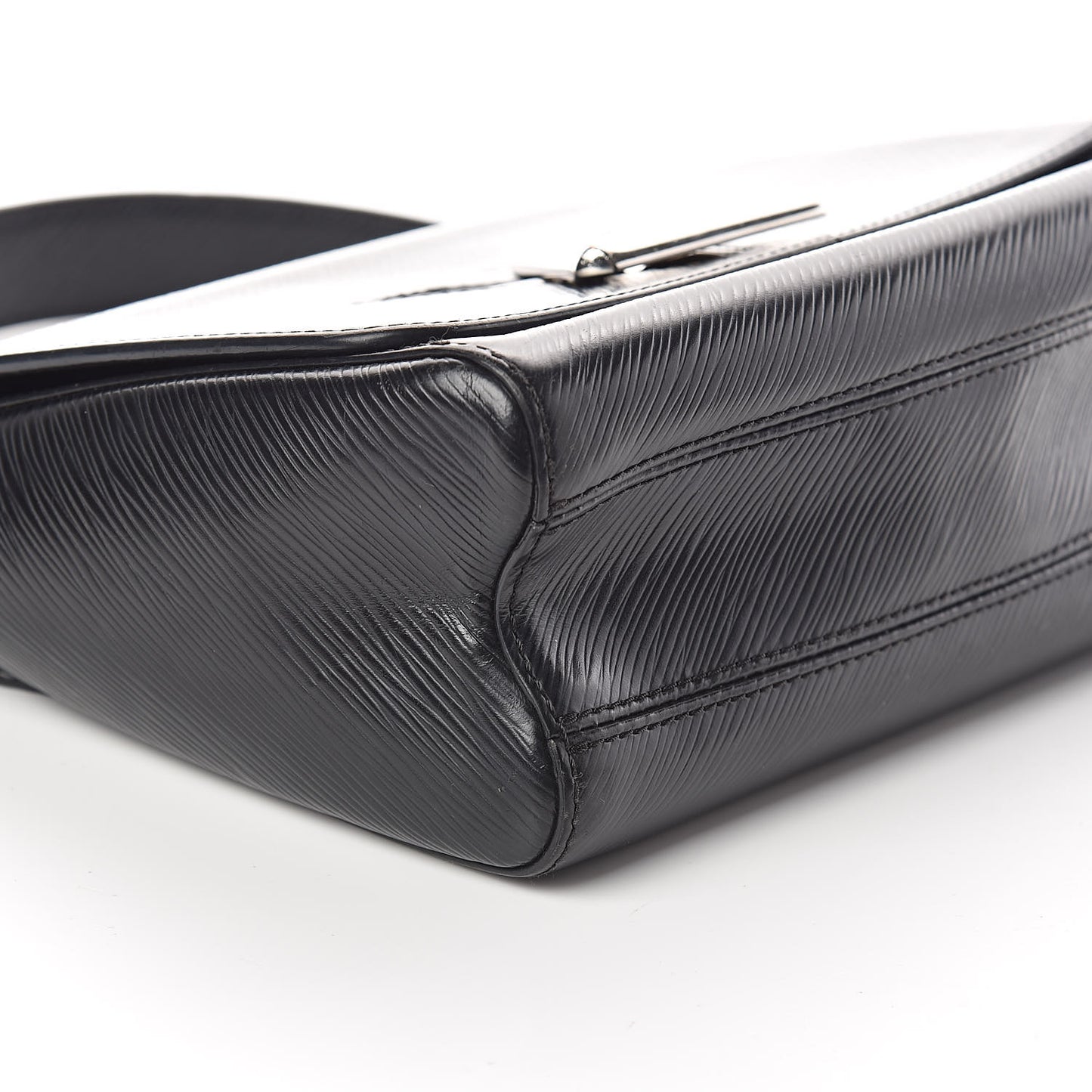 Epi Twist Shoulder Bag MM Black