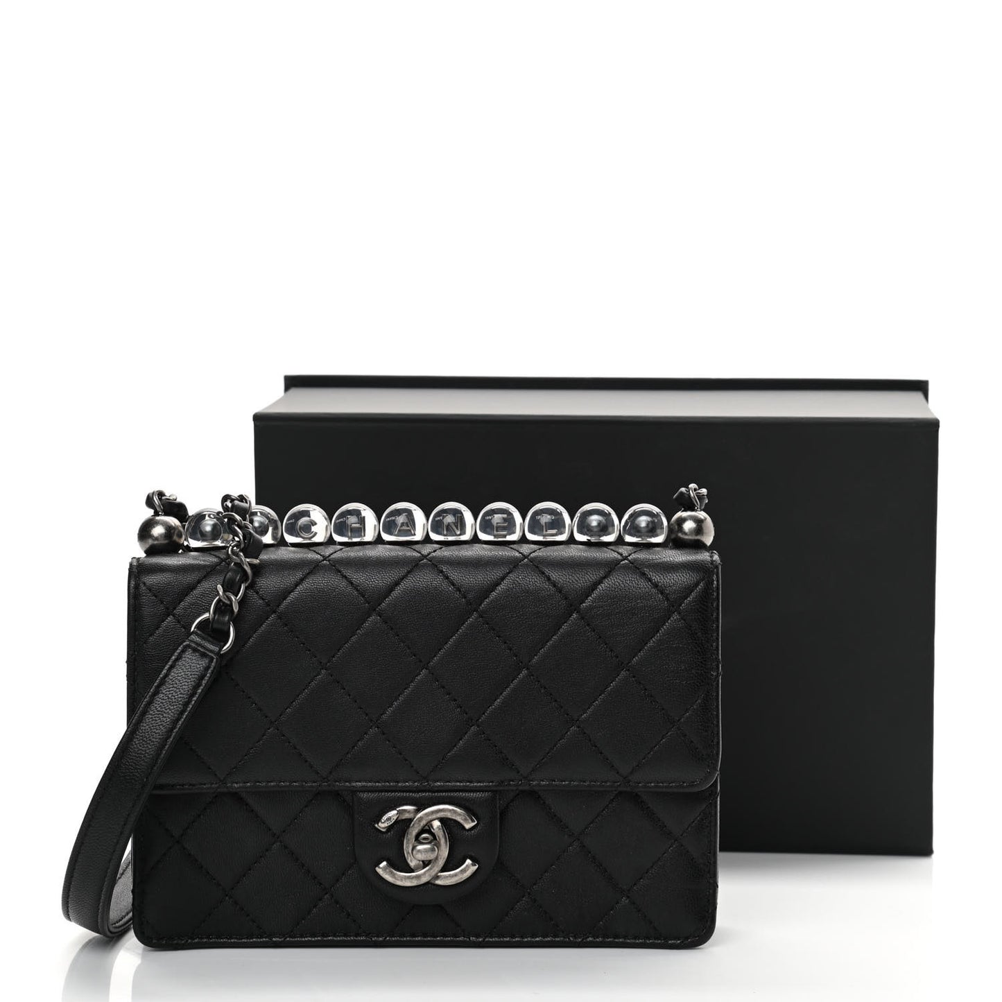 Goatskin Quilted Logo Small Chic Flap Black