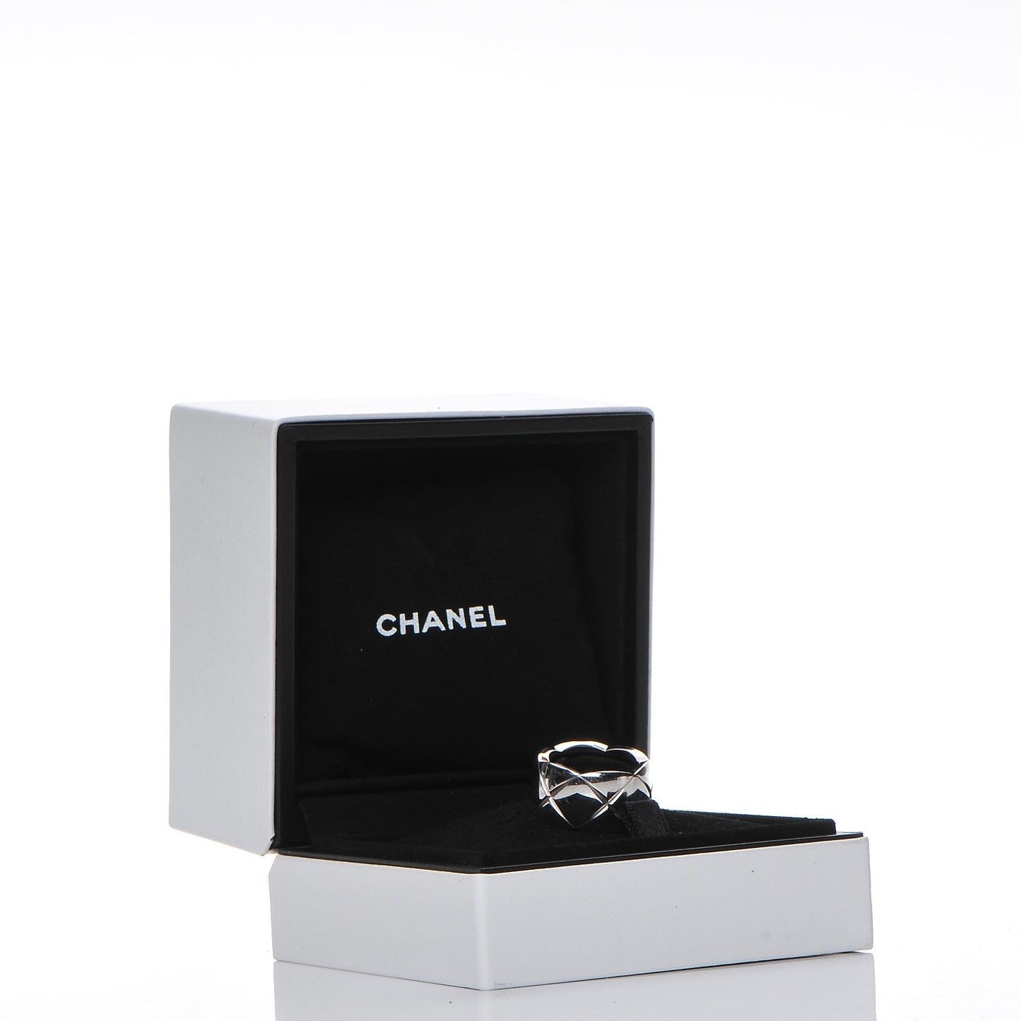18K White Gold Small Coco Crush Ring 5.25