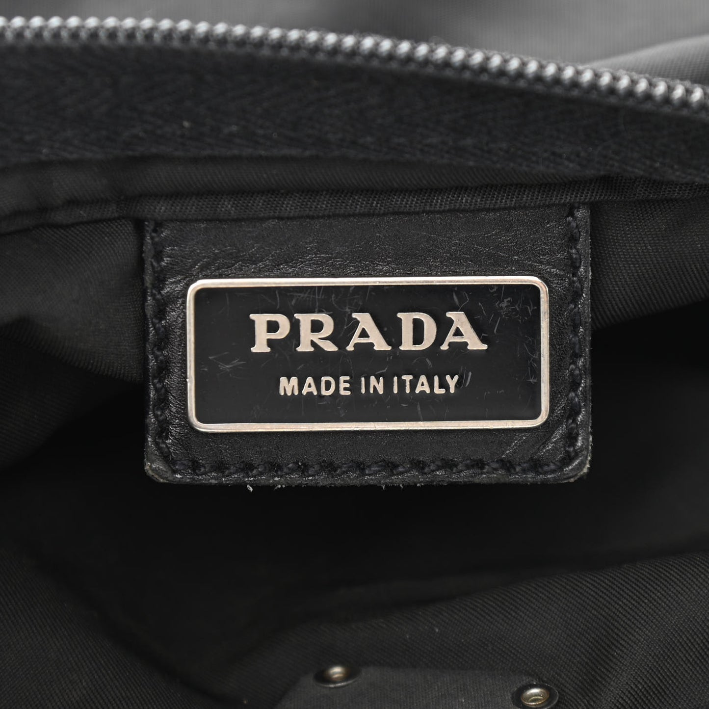 Nylon Messenger Bag Black
