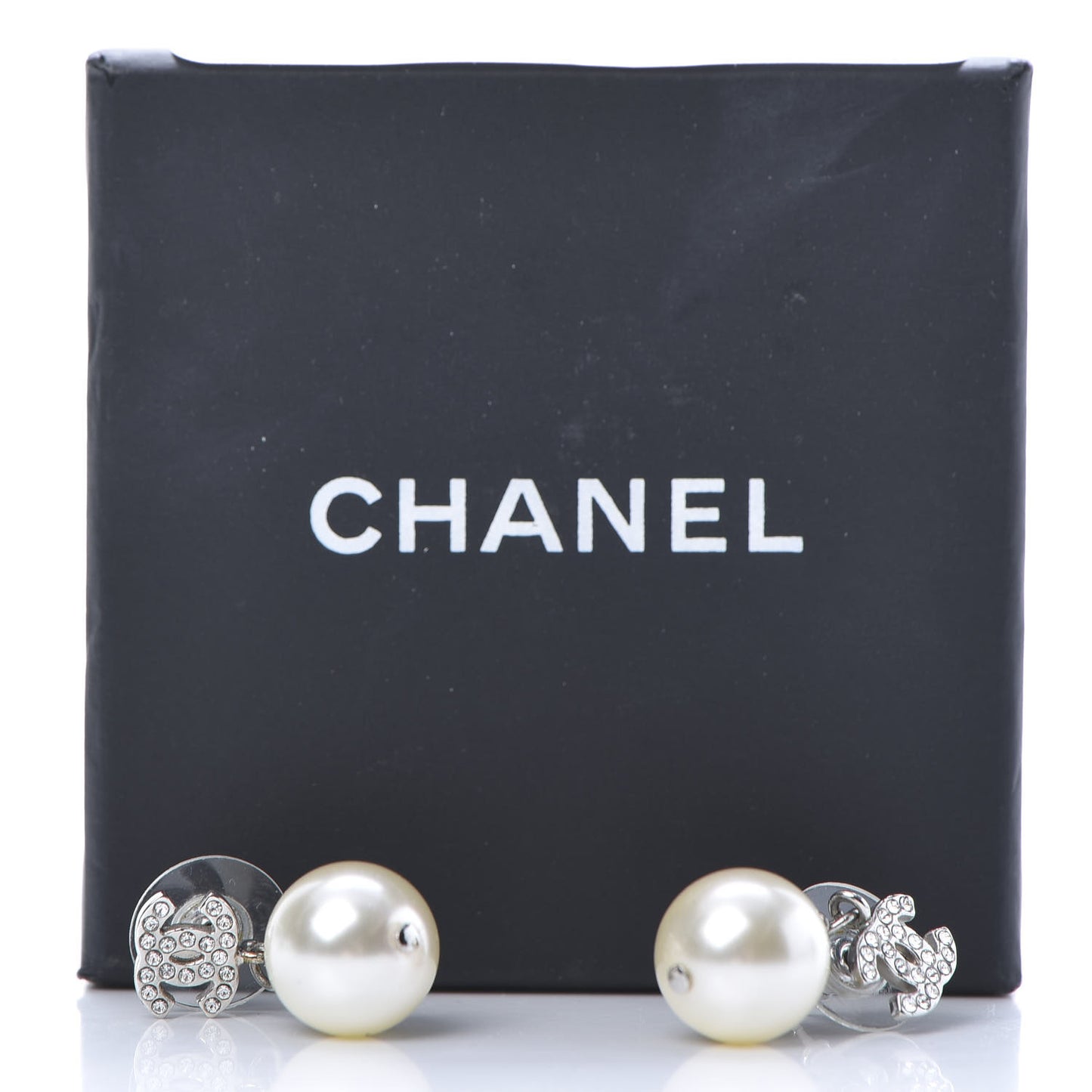 Crystal Pearl CC Drop Earrings Silver Pearly White