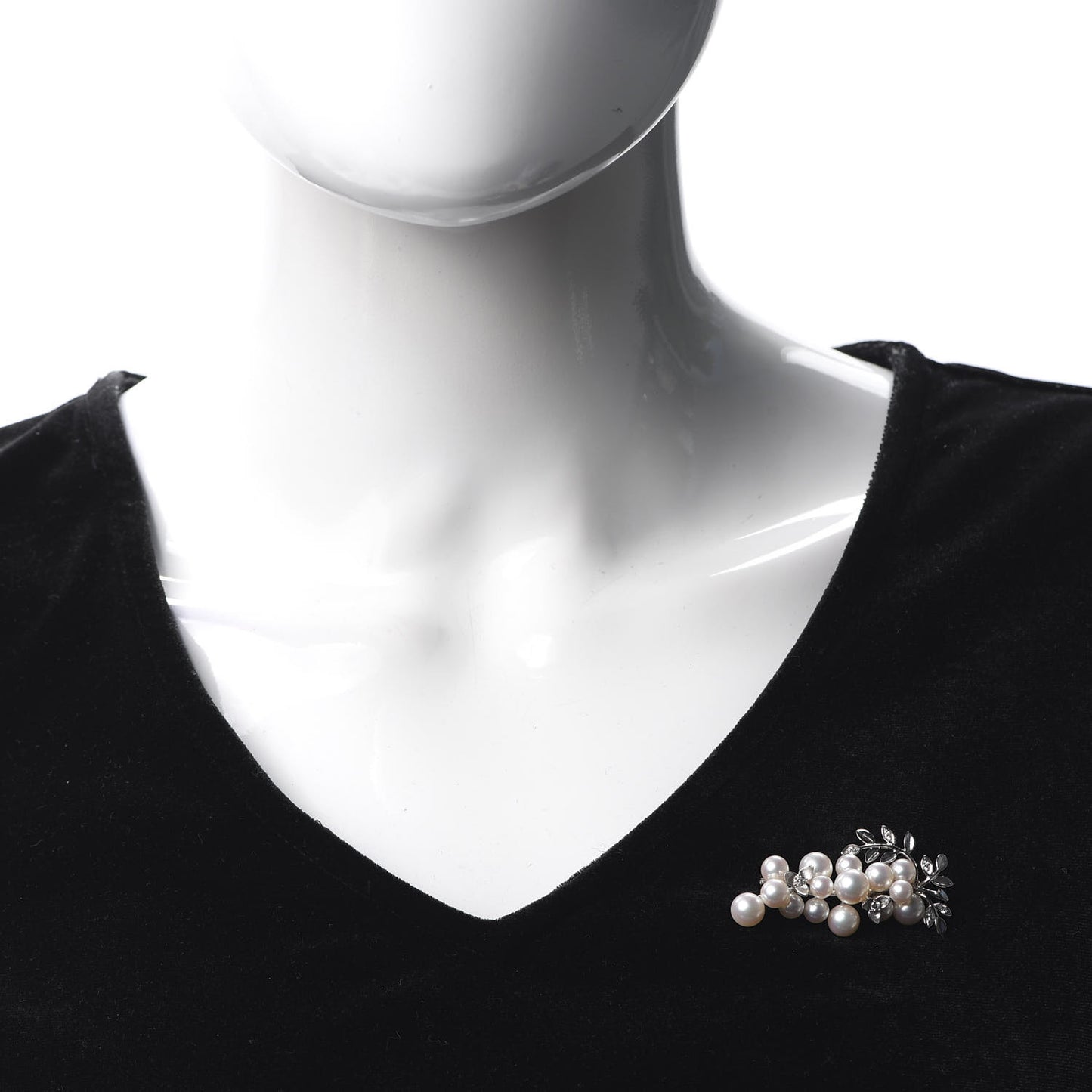 18K White Gold Diamond Akoya Pearl 4.5-7mm Olive Leaf Brooch