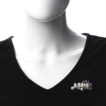 Mikimoto 18K White Gold Diamond Akoya Pearl 4.5-7mm Olive Leaf Brooch 2 of 4