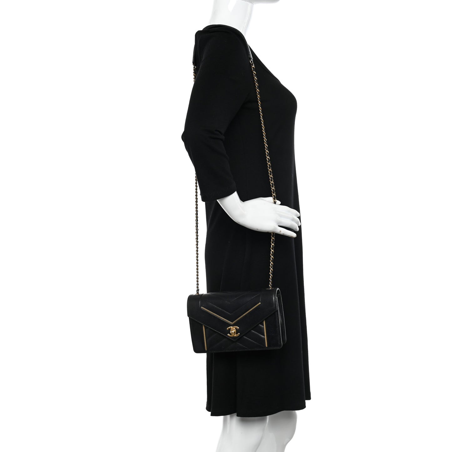 Lambskin Reversed Chevron Quilted Flap Black