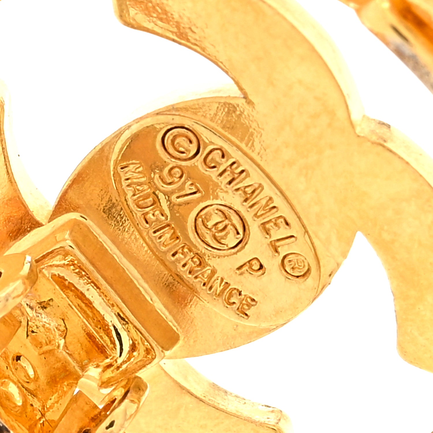 Chanel CC Turnlock Large Clip On Earrings Gold 4 of 4