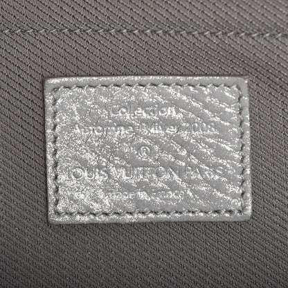 Louis Vuitton Monogram Shimmer Comete Silver 6 of 6