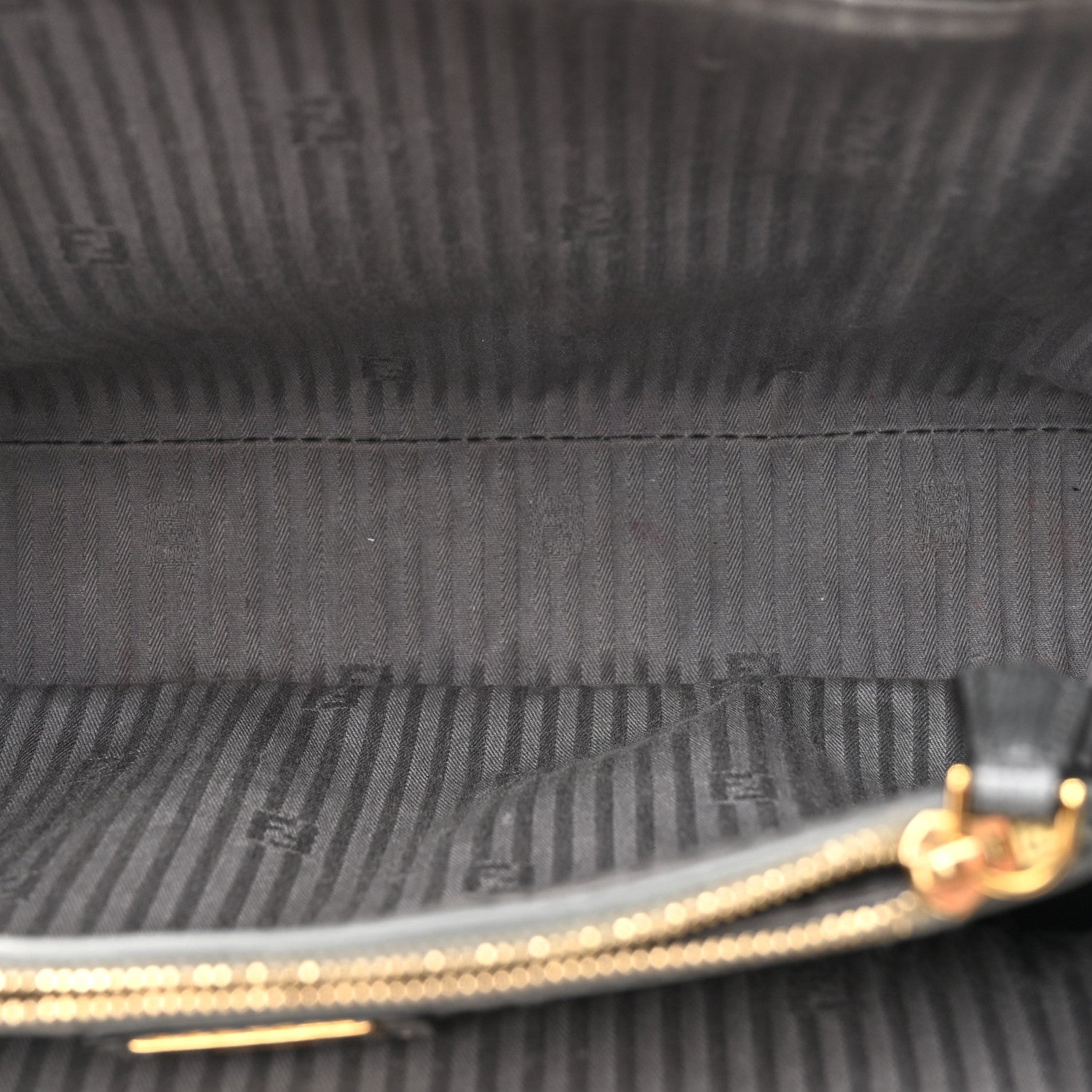 Fendi Vitello Elite Petite 2Jours Tote Grigio Grigio Chiaro 6 of 16