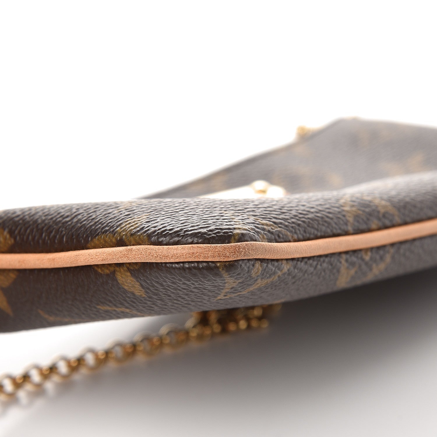 Louis Vuitton Monogram Pochette Milla MM 18 of 20