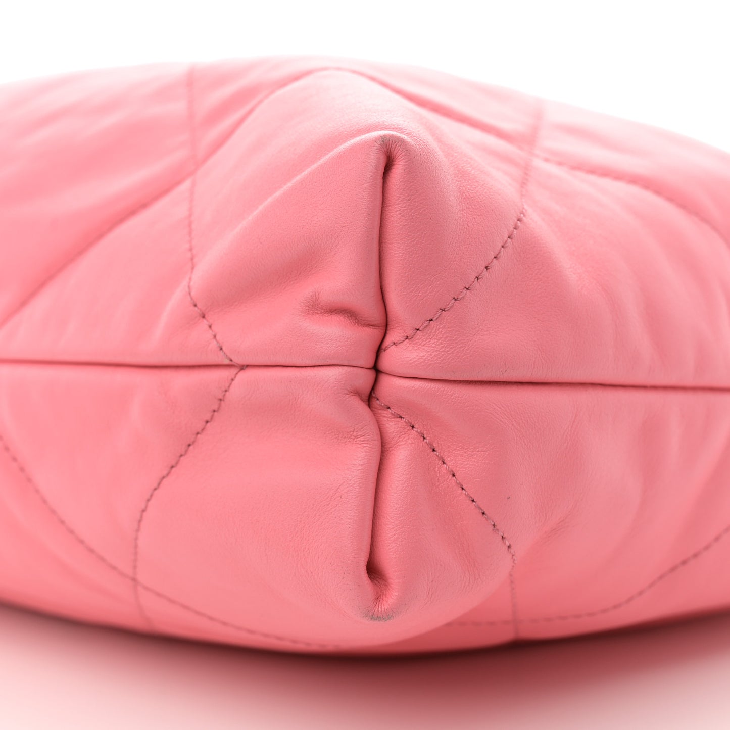 Shiny Calfskin Quilted Chanel 22 Coral Pink