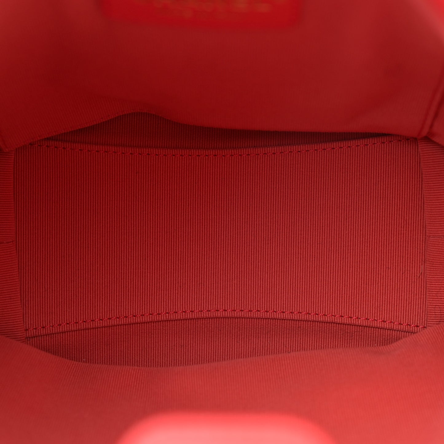 Lambskin Resin Quilted Small Pearl Samba Bucket Bag Red