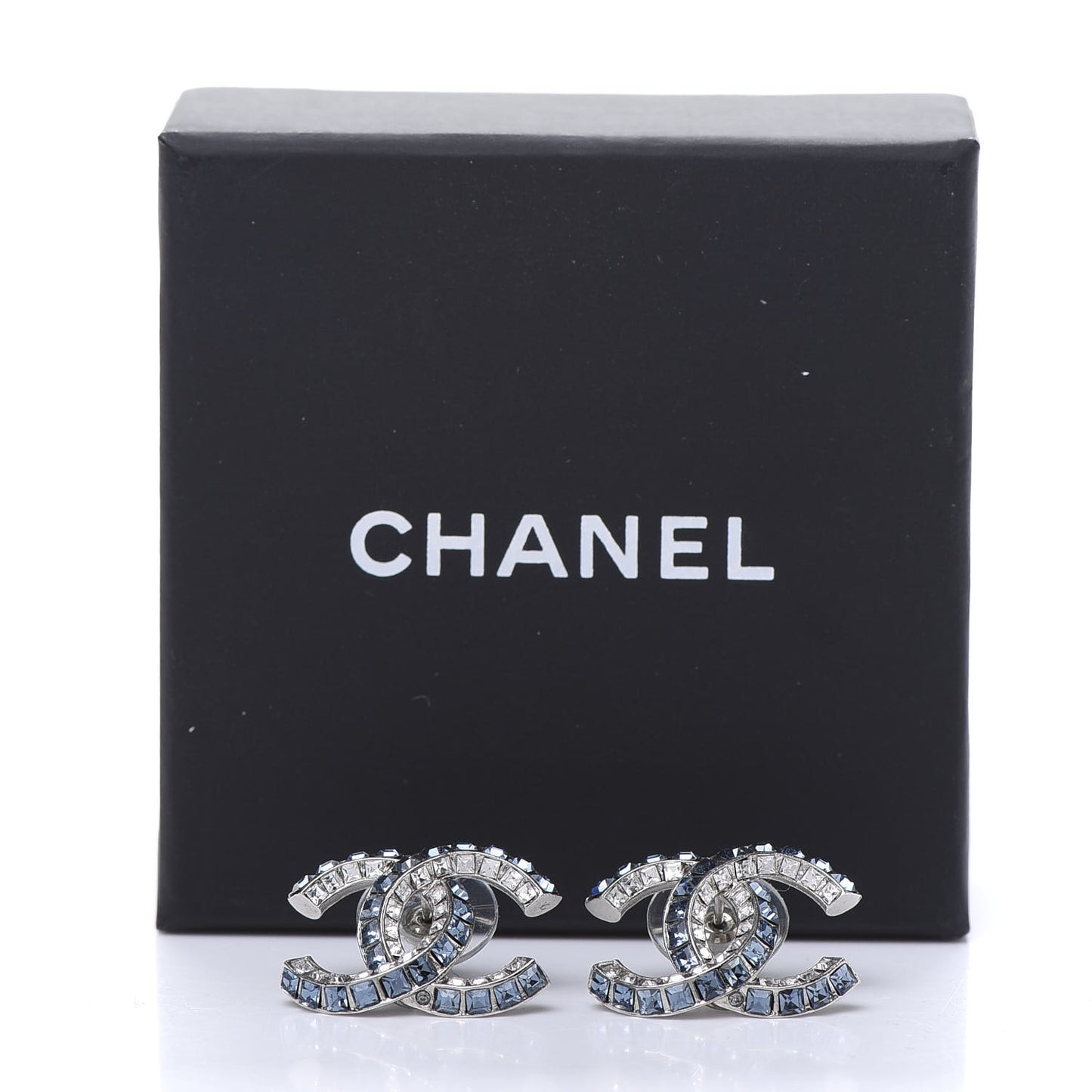 Metal Baguette Crystal CC Earrings Silver Blue