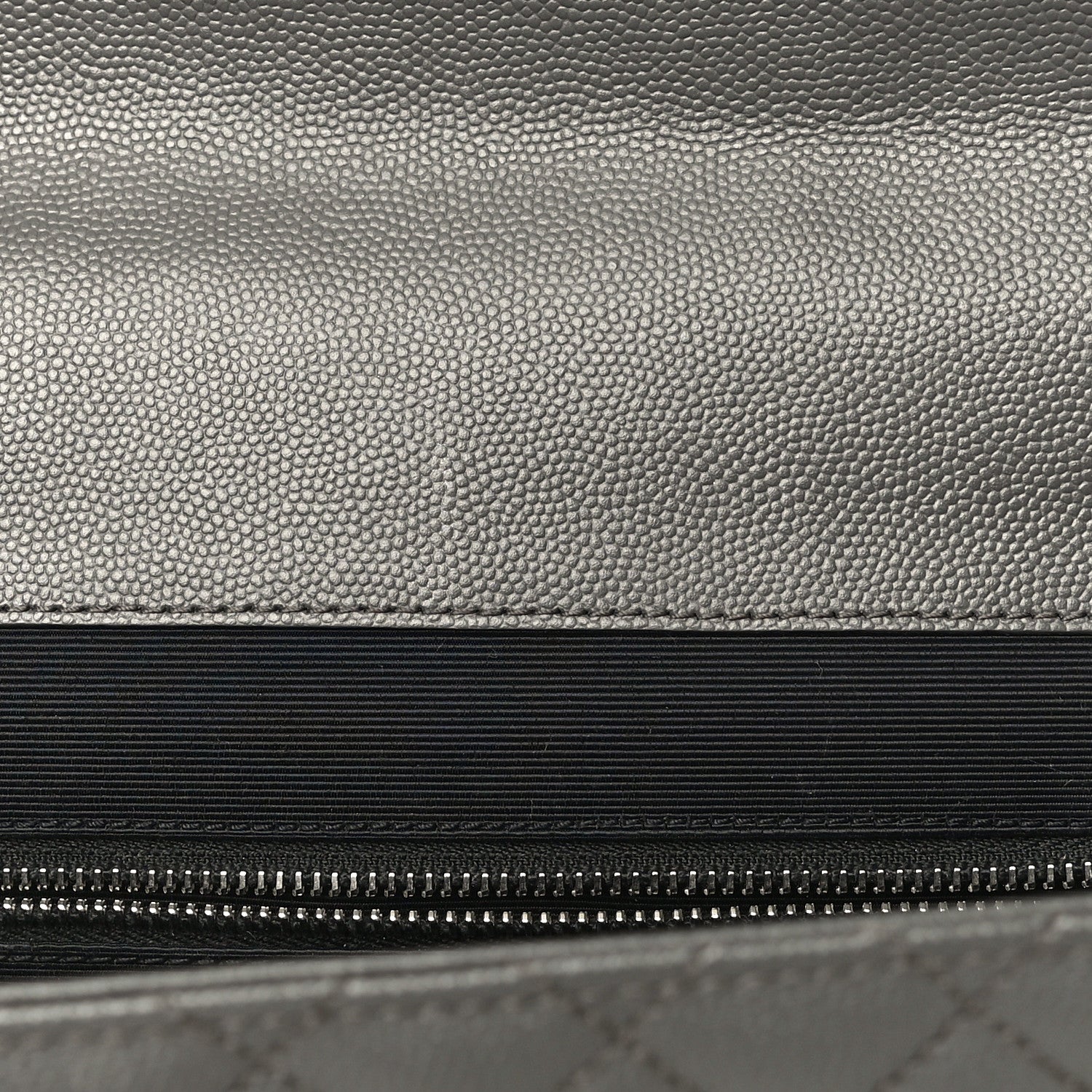 Saint Laurent Grain De Poudre Textured Mixed Matelasse Large Triquilt Monogram Satchel Earth 12 of 16