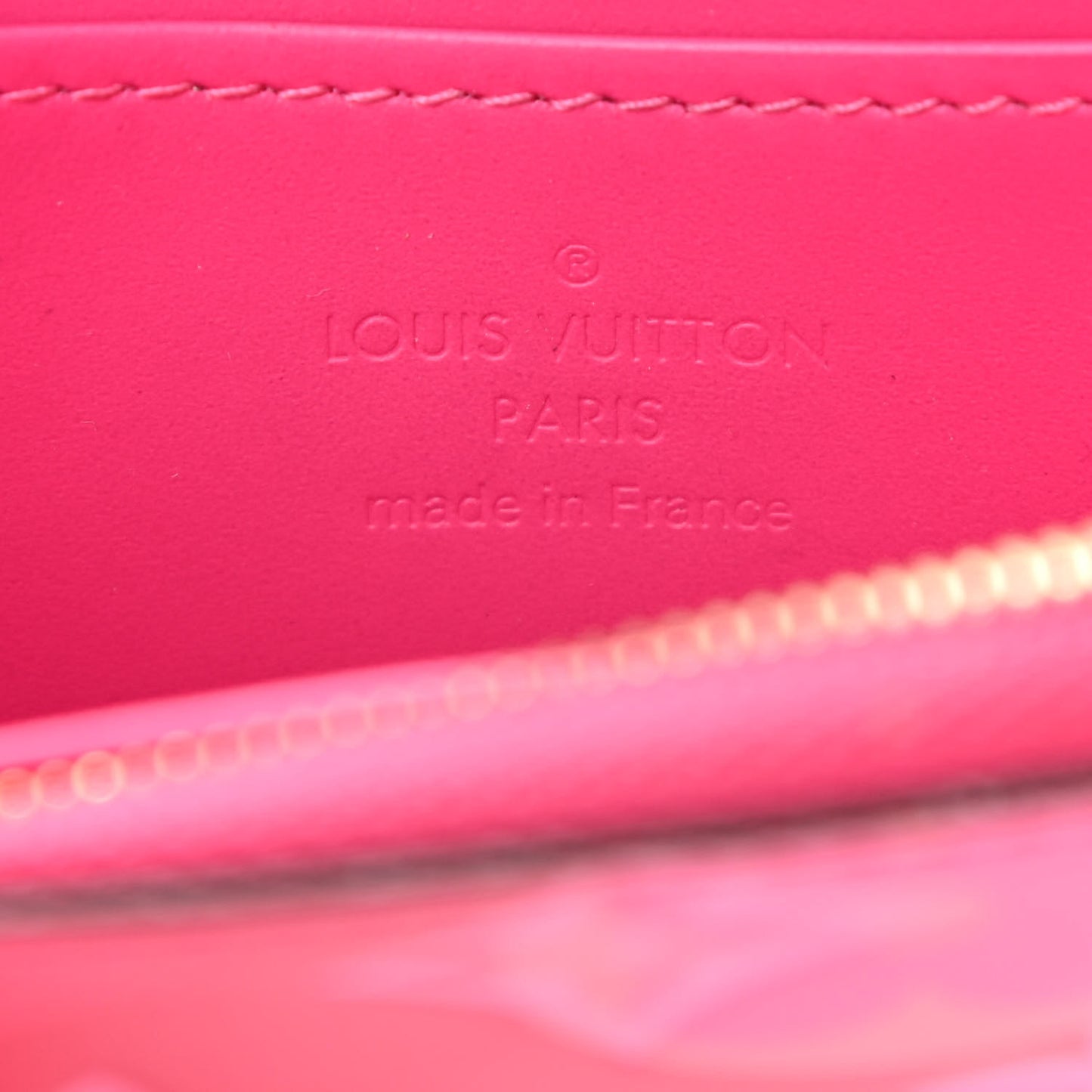 Vernis Valentine Zippy Coin Purse Fuchsia