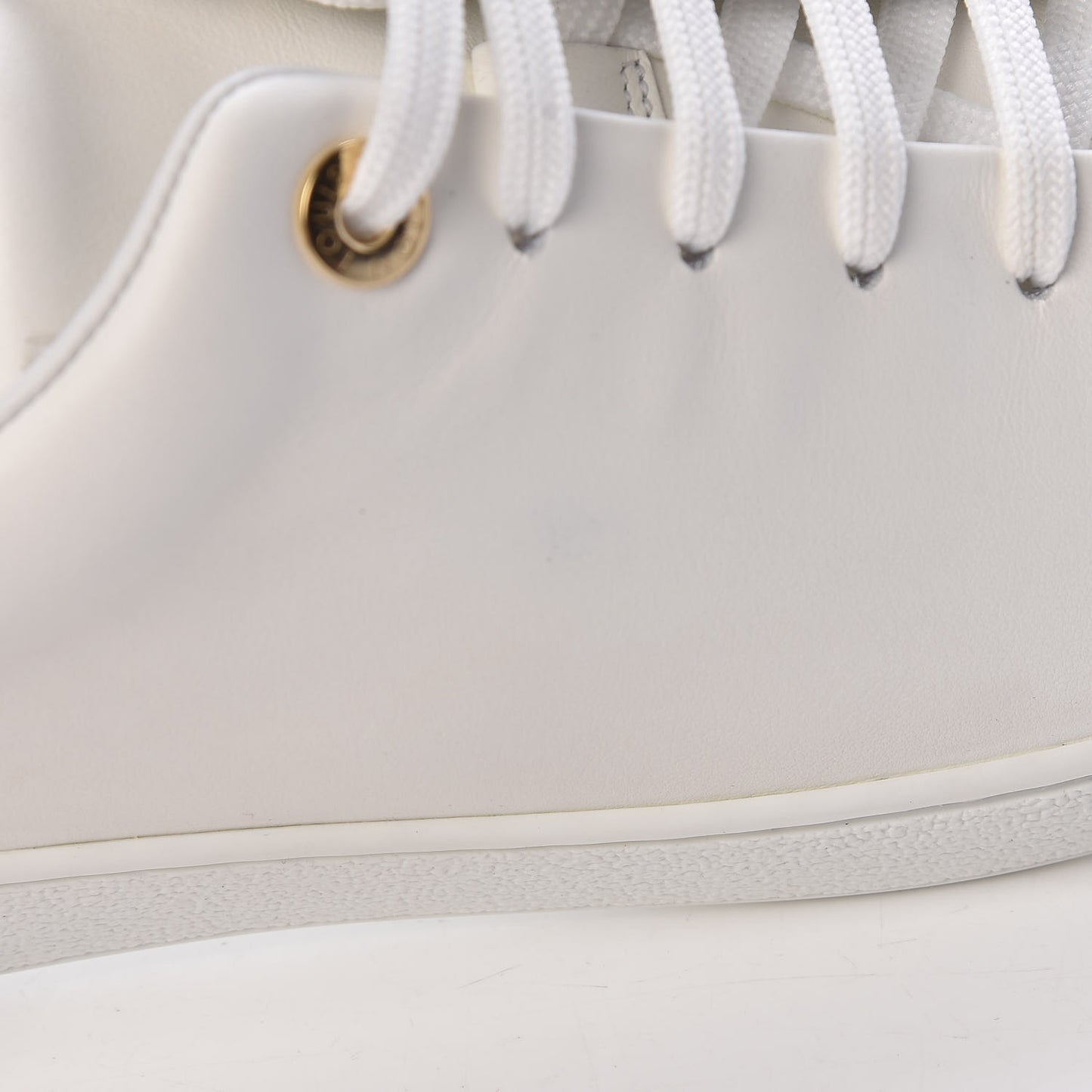 Calfskin Frontrow Sneakers 41 White