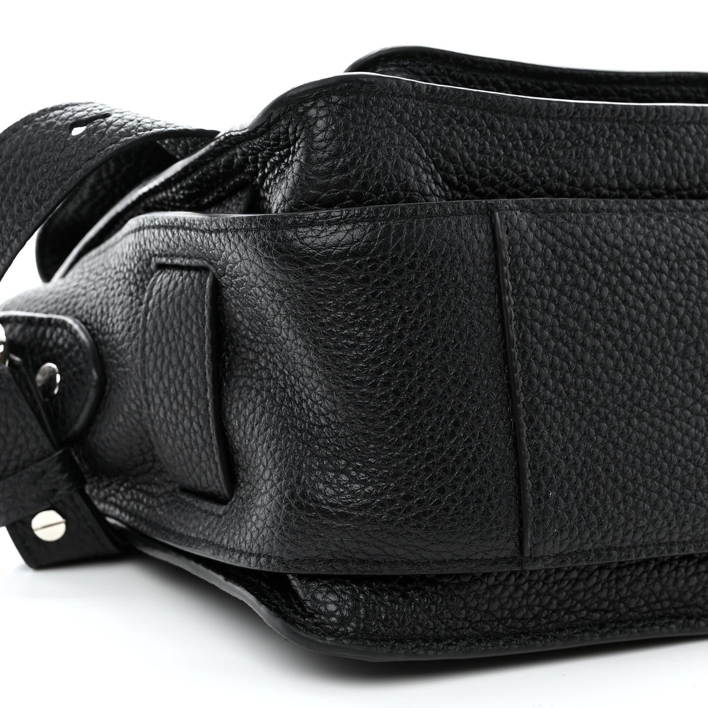 Calfskin Beacon Saddle Bag Black