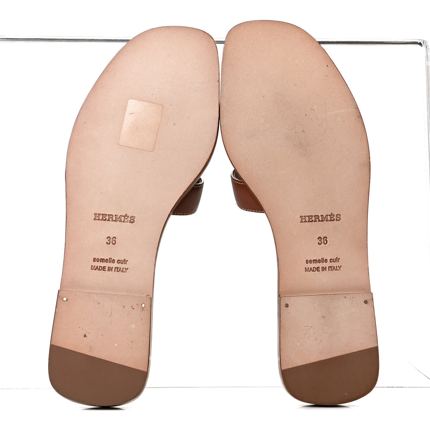 Box Calfskin Oran Sandals 36 Gold
