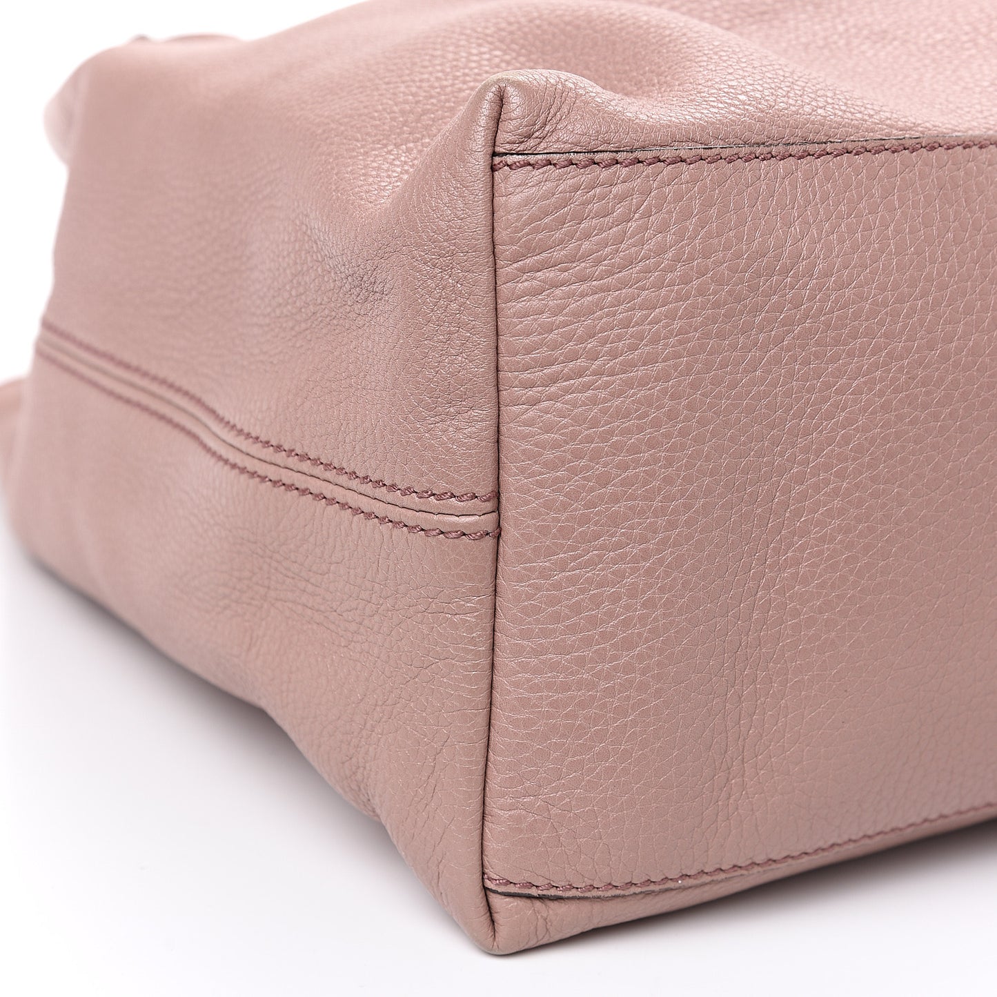 Pebbled Calfskin Medium Soho Chain Shoulder Bag Dark Cipria