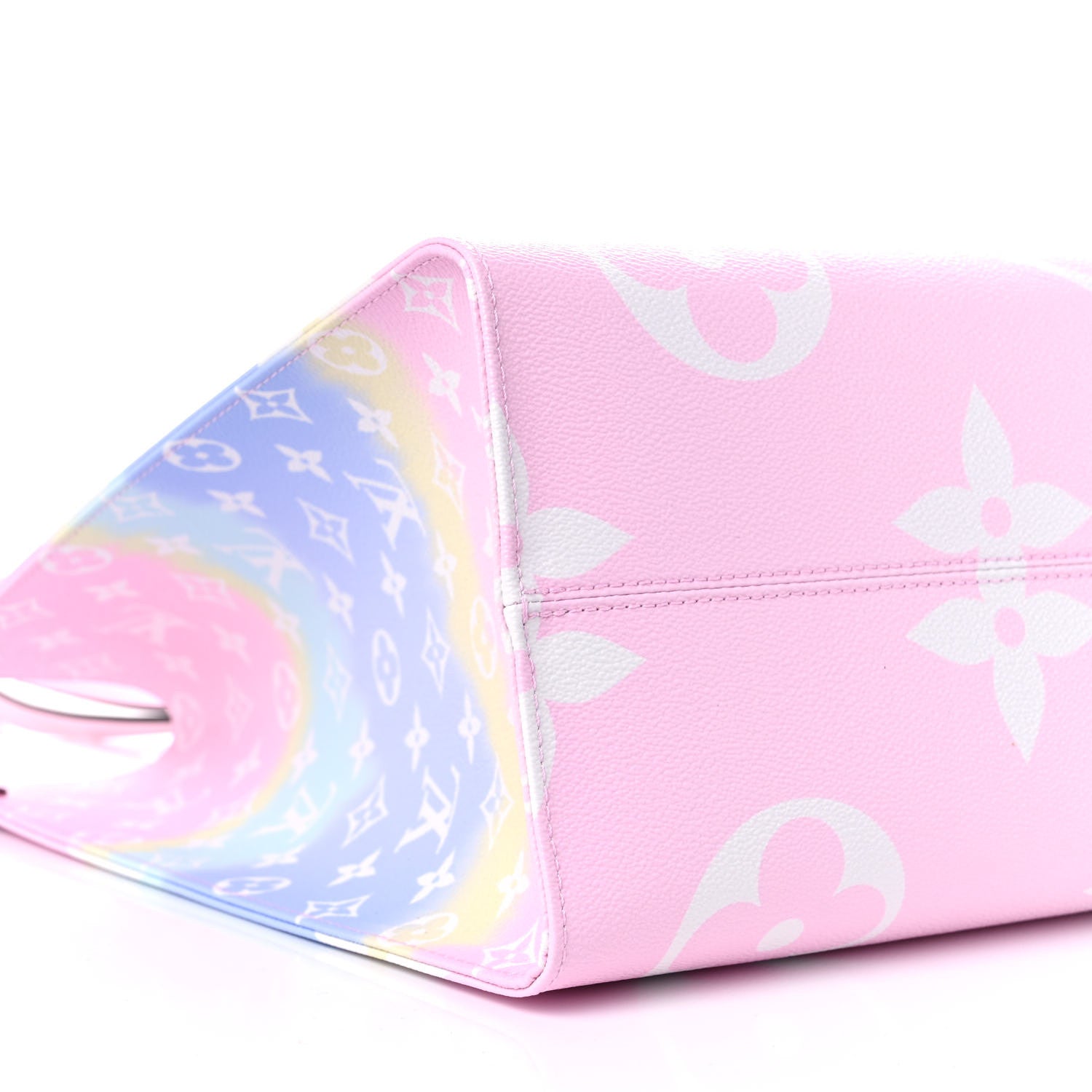 Louis Vuitton Monogram Escale Onthego GM Pastel 8 of 9