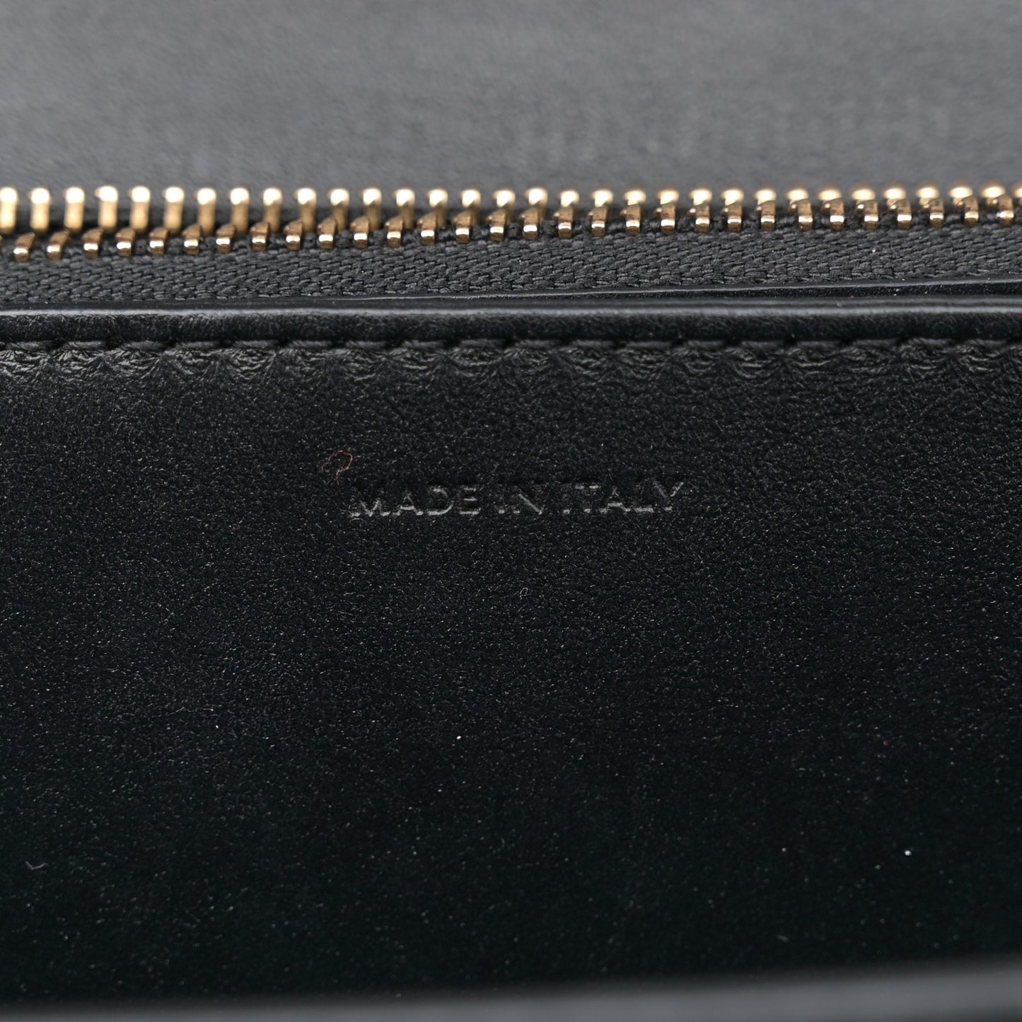 Box Calfskin Medium Classic Box Flap Bag Black