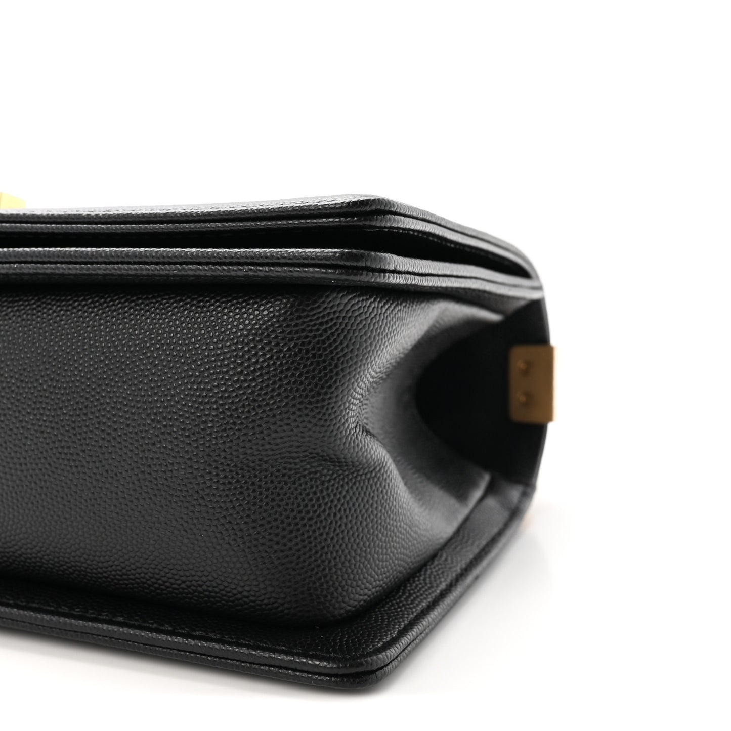 Caviar Quilted Medium Boy Flap Black