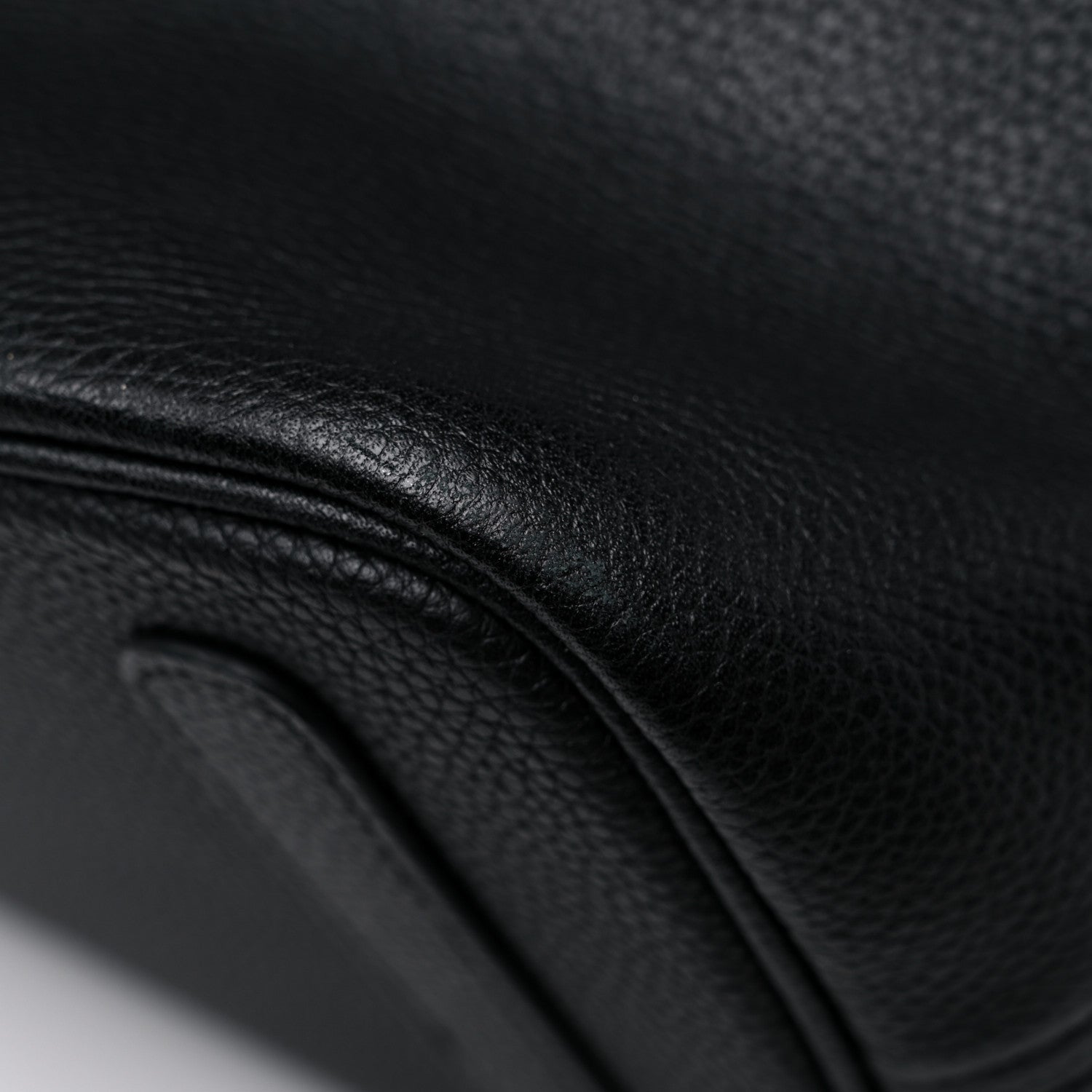 MCM Grained Calfskin Visetos Medium Liz Reversible Shopper Tote Black 10 of 16