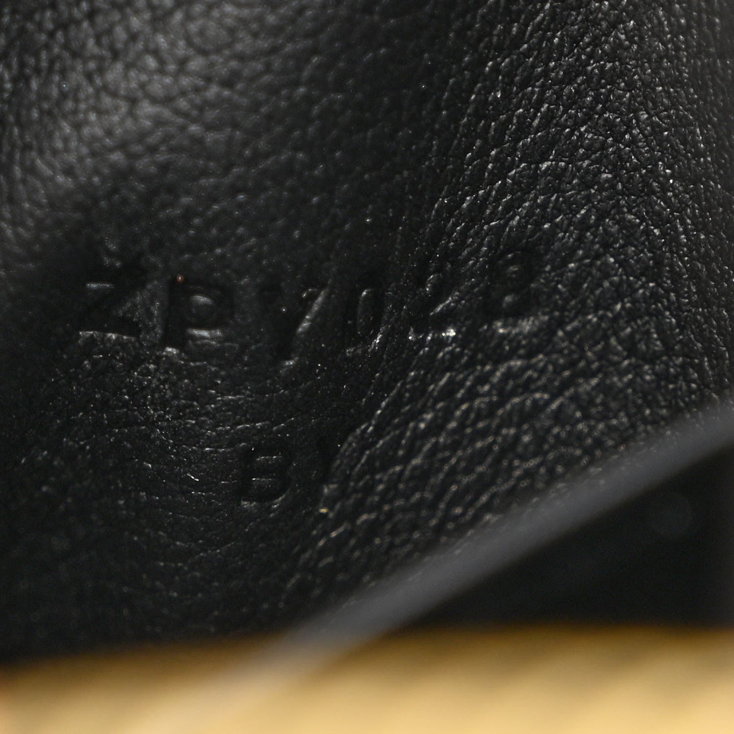 Hermes Taurillon Clemence Mini Lindy 20 Black 7 of 11