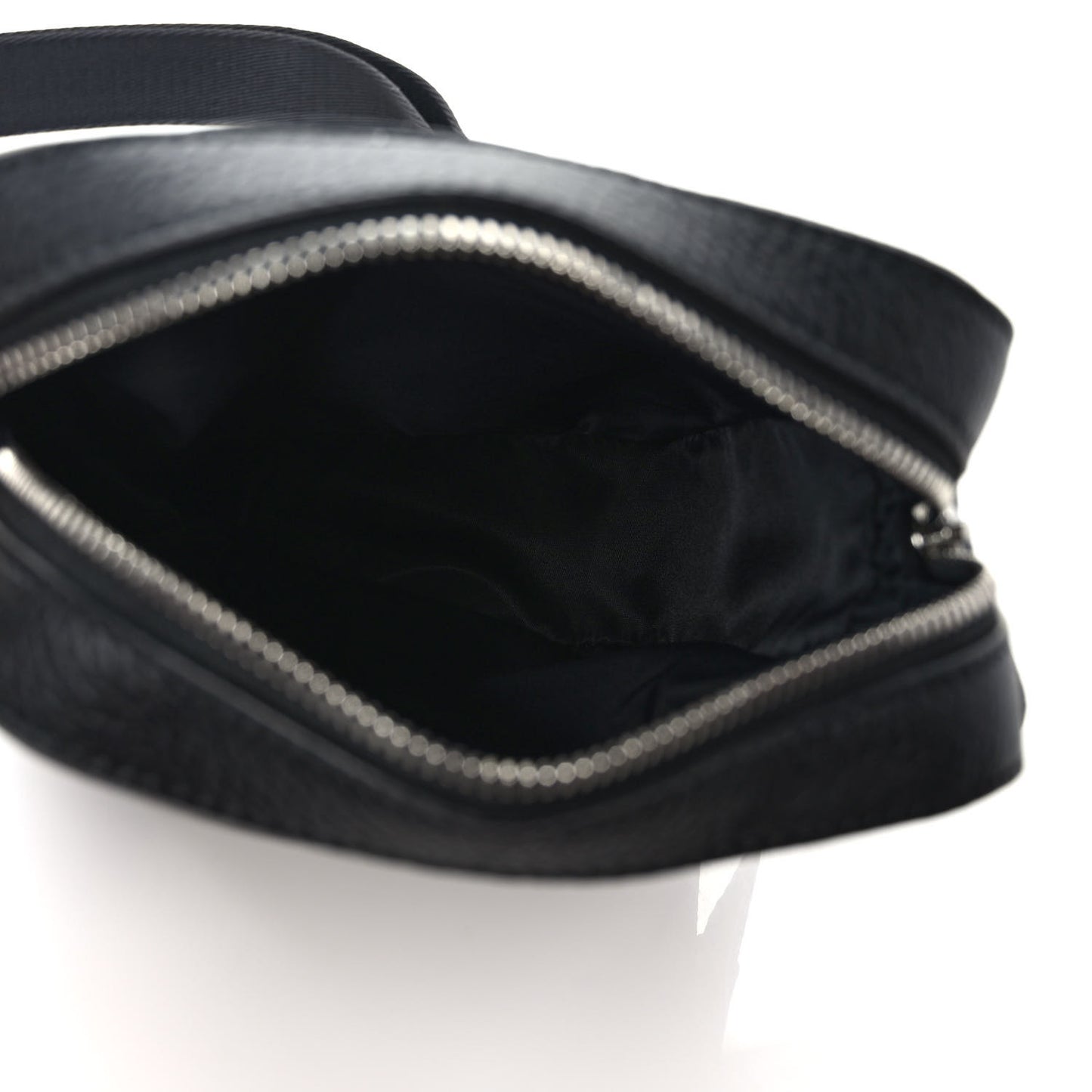 Pebbled Calfskin Logo Embossed Thornton Messenger Bag Black