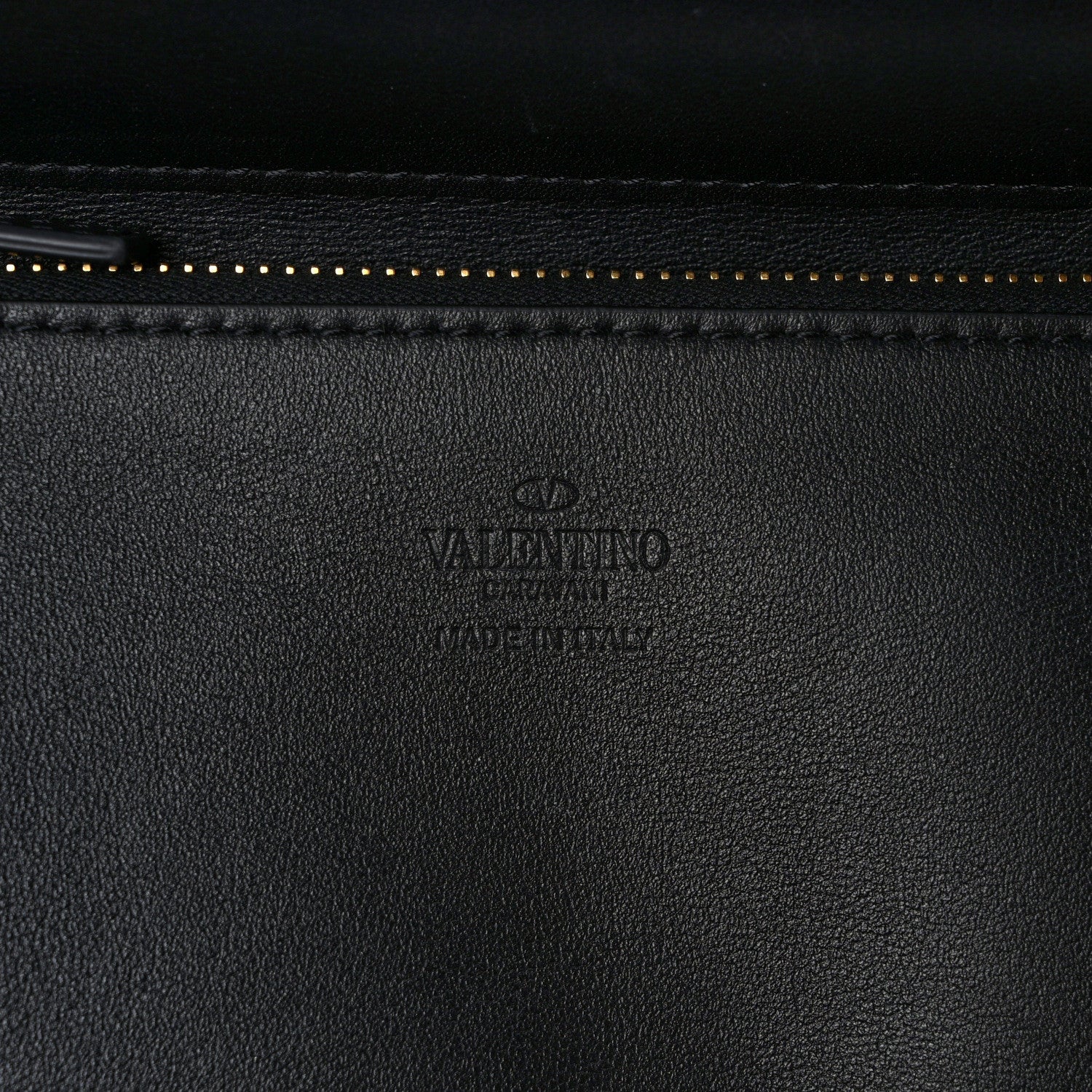 Valentino Garavani Calfskin VLogo Walk Shoulder Bag Black 6 of 9