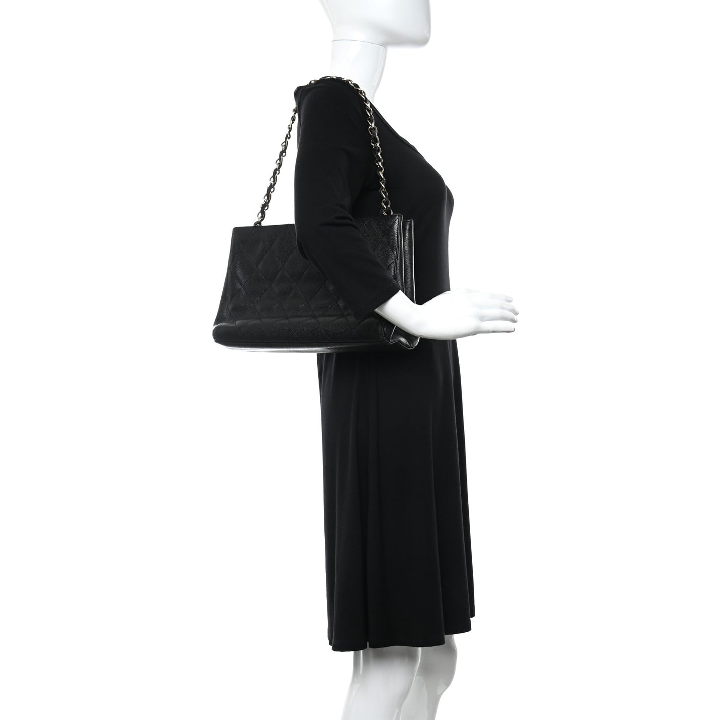 Caviar Quilted Shoulder Bag Black